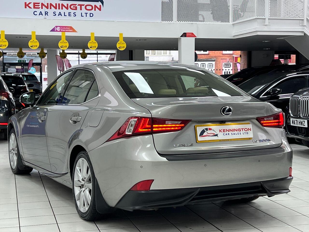 Used Lexus IS 2016 for sale - 77743883: Photo 8