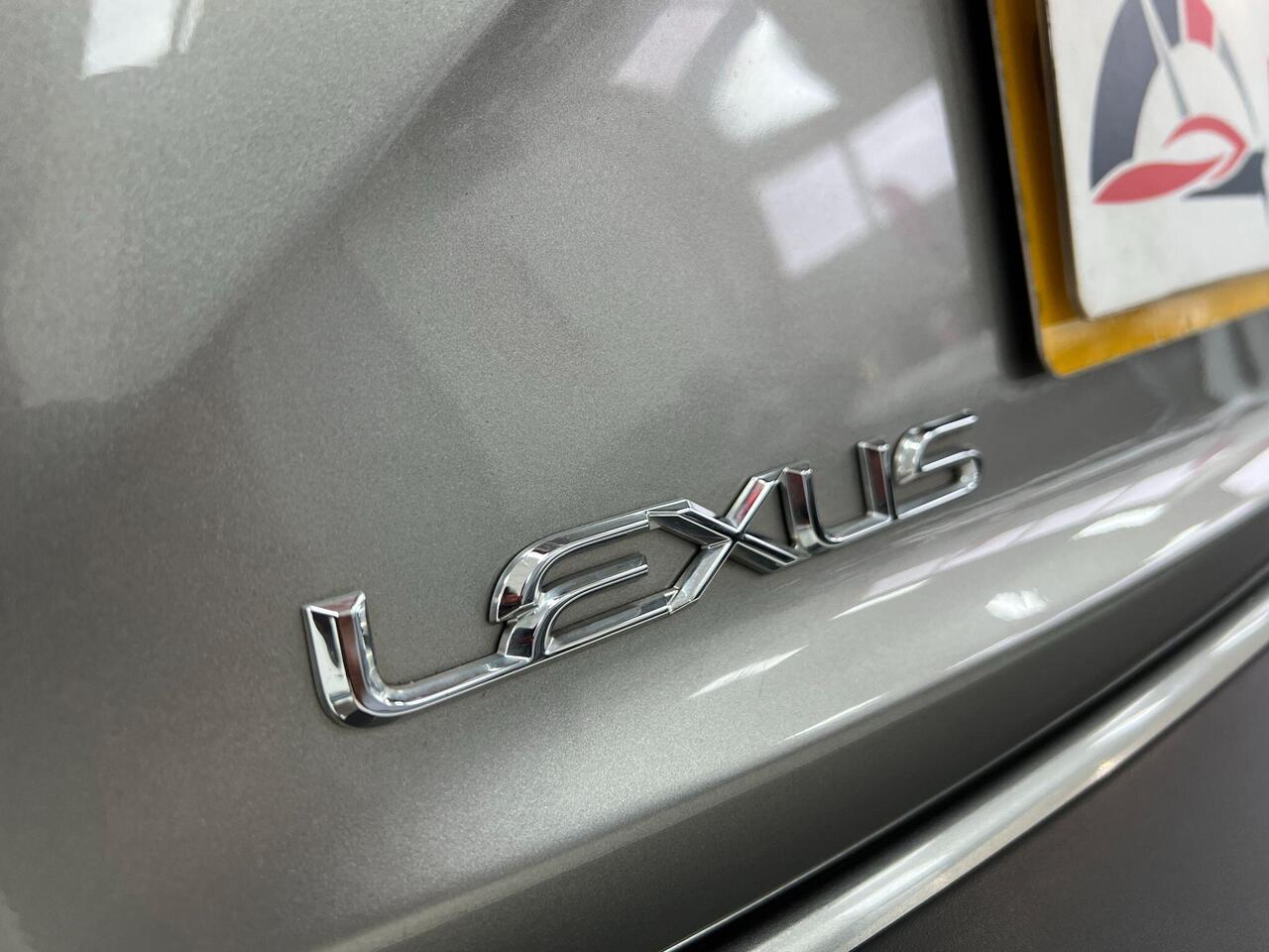 Used Lexus IS 2016 for sale - 77743883: Photo 90