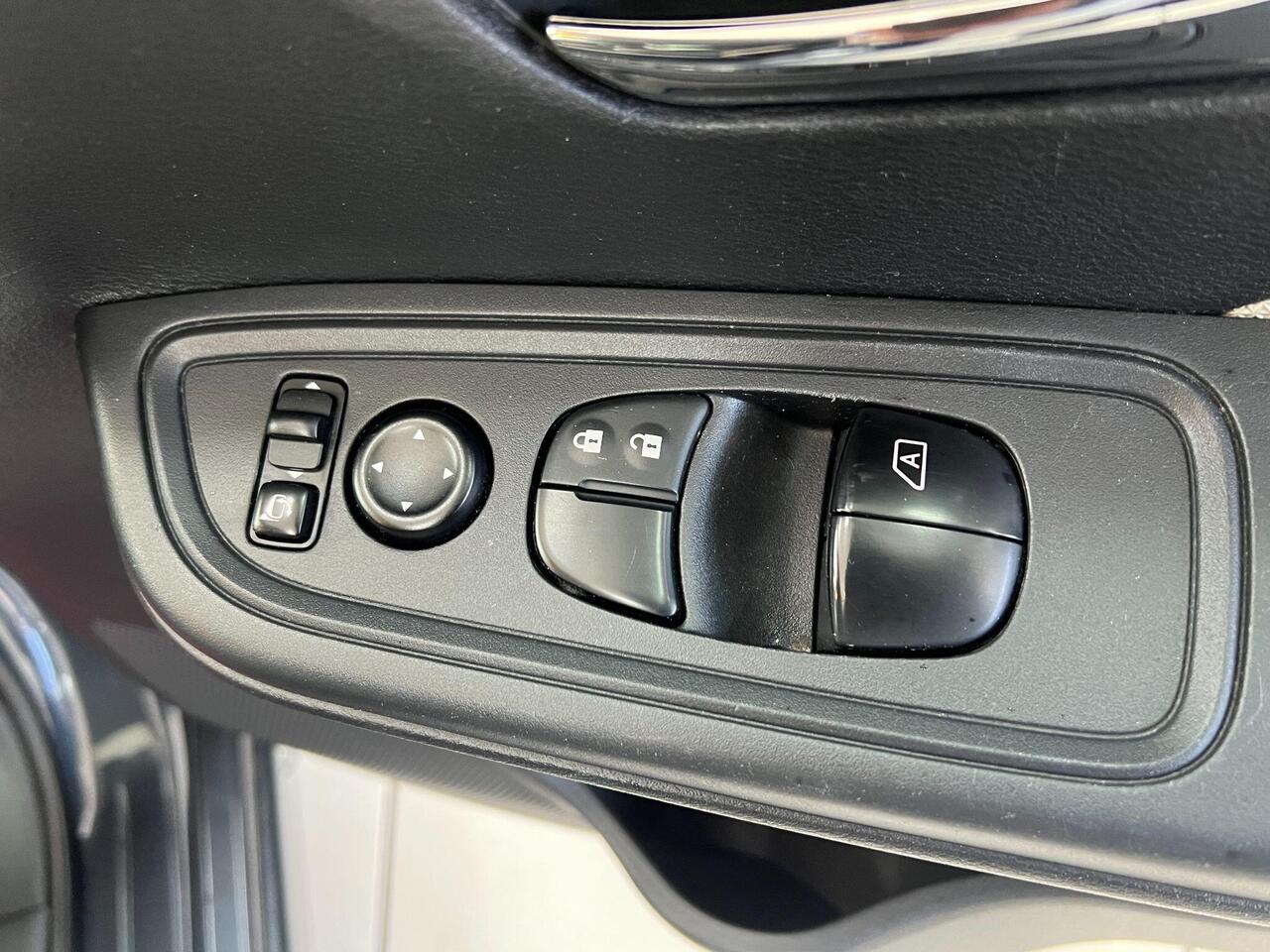 Used Nissan Micra 2017 for sale - 77743871: Photo 22