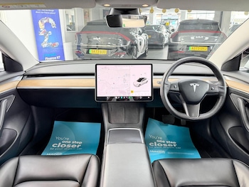 Used Tesla Model 3 2021 for sale - 79614709: Photo