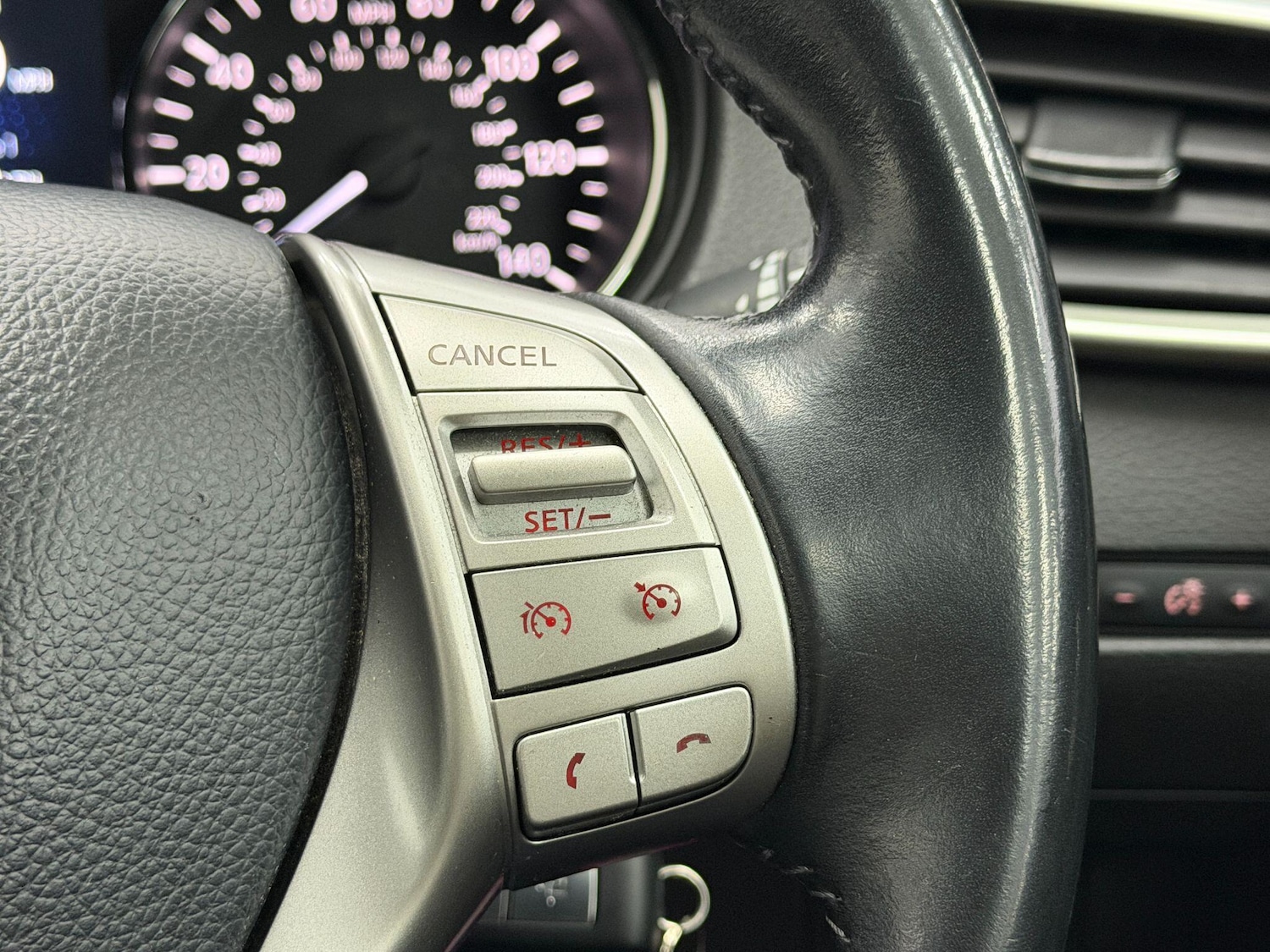 Used Nissan Qashqai 2016 for sale - 77612569: Photo 27