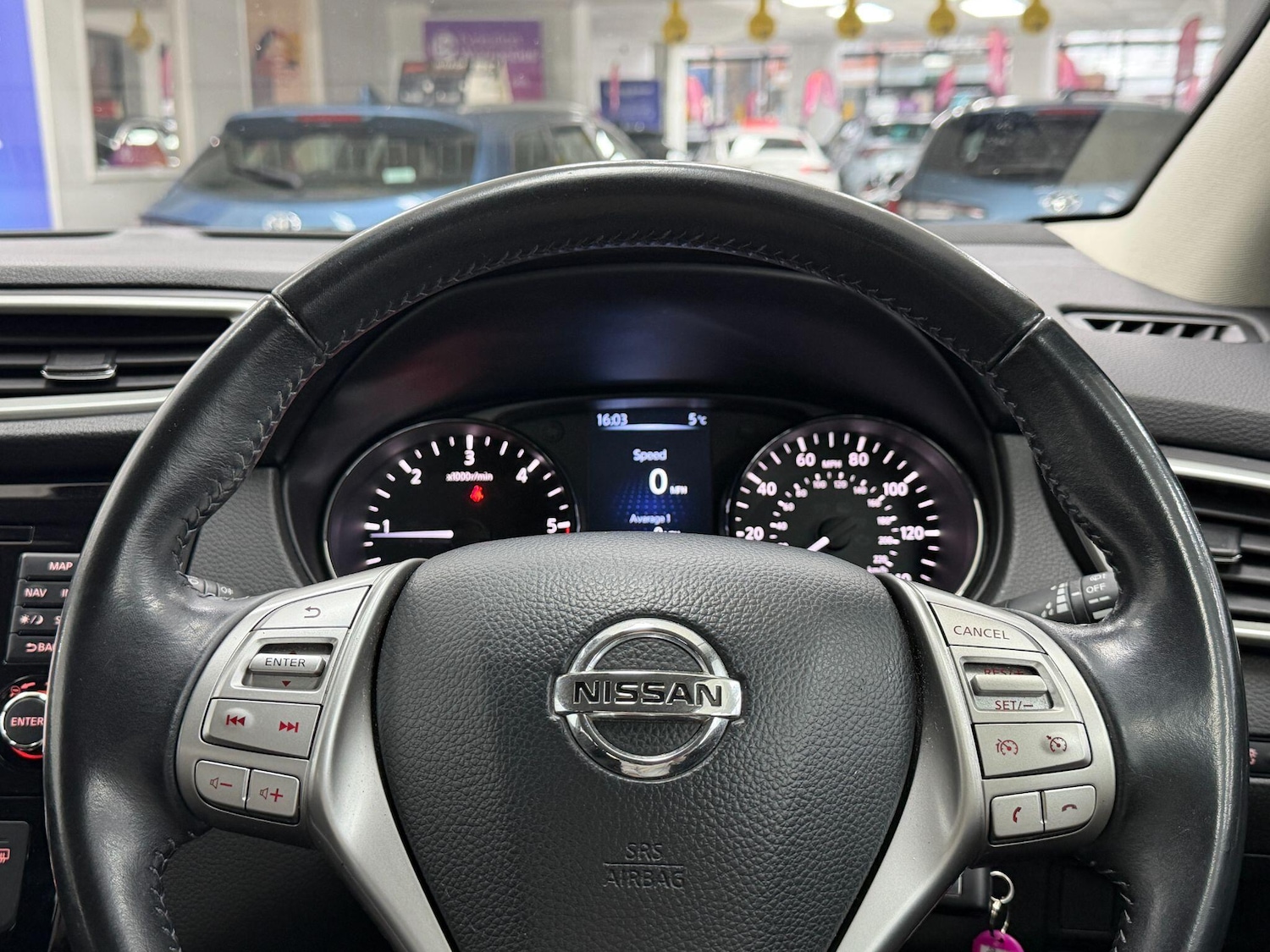 Used Nissan Qashqai 2016 for sale - 77612569: Photo 64