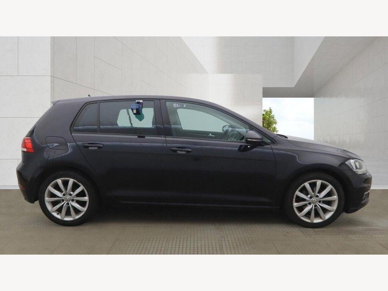 Used Volkswagen Golf 2019 for sale - 78117187: Photo 10