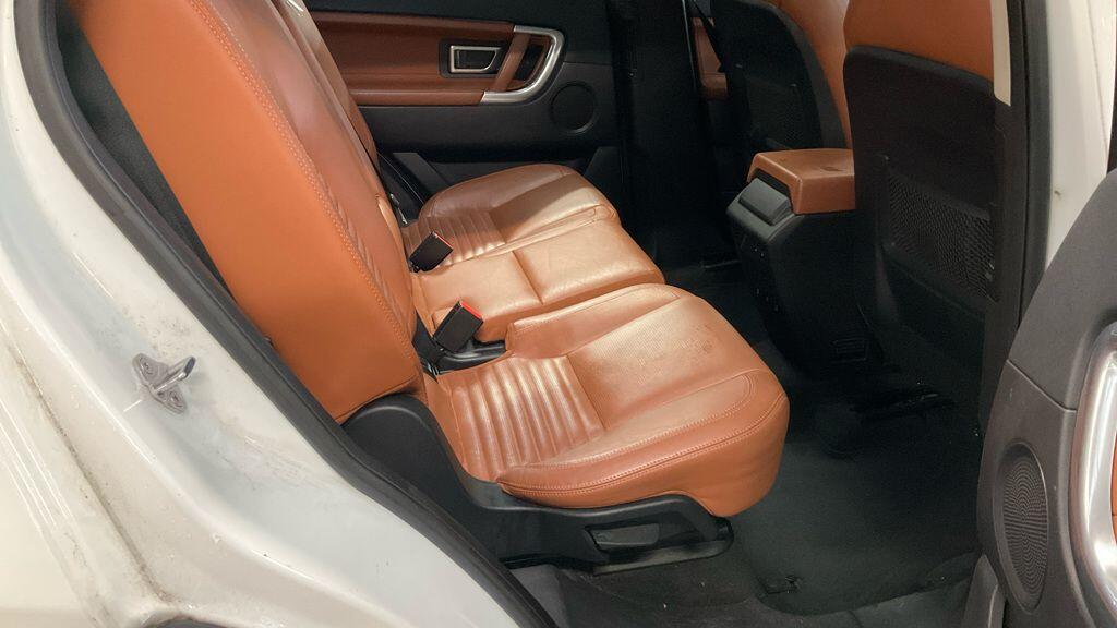 Used Land Rover Discovery Sport 2016 for sale - 77253971: Photo 15