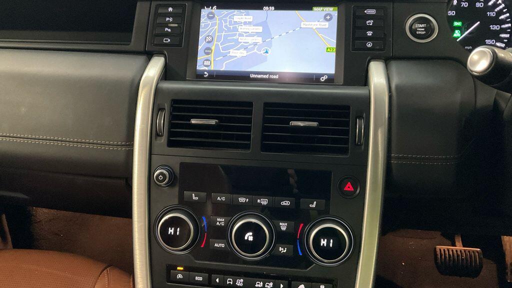 Used Land Rover Discovery Sport 2016 for sale - 77253971: Photo 17