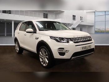 Used Land Rover Discovery Sport 2016 for sale - 77253971: Photo