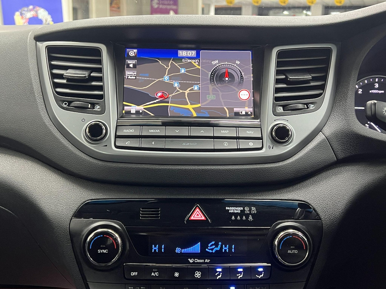 Used Hyundai TUCSON for sale - 77315141: Photo 4