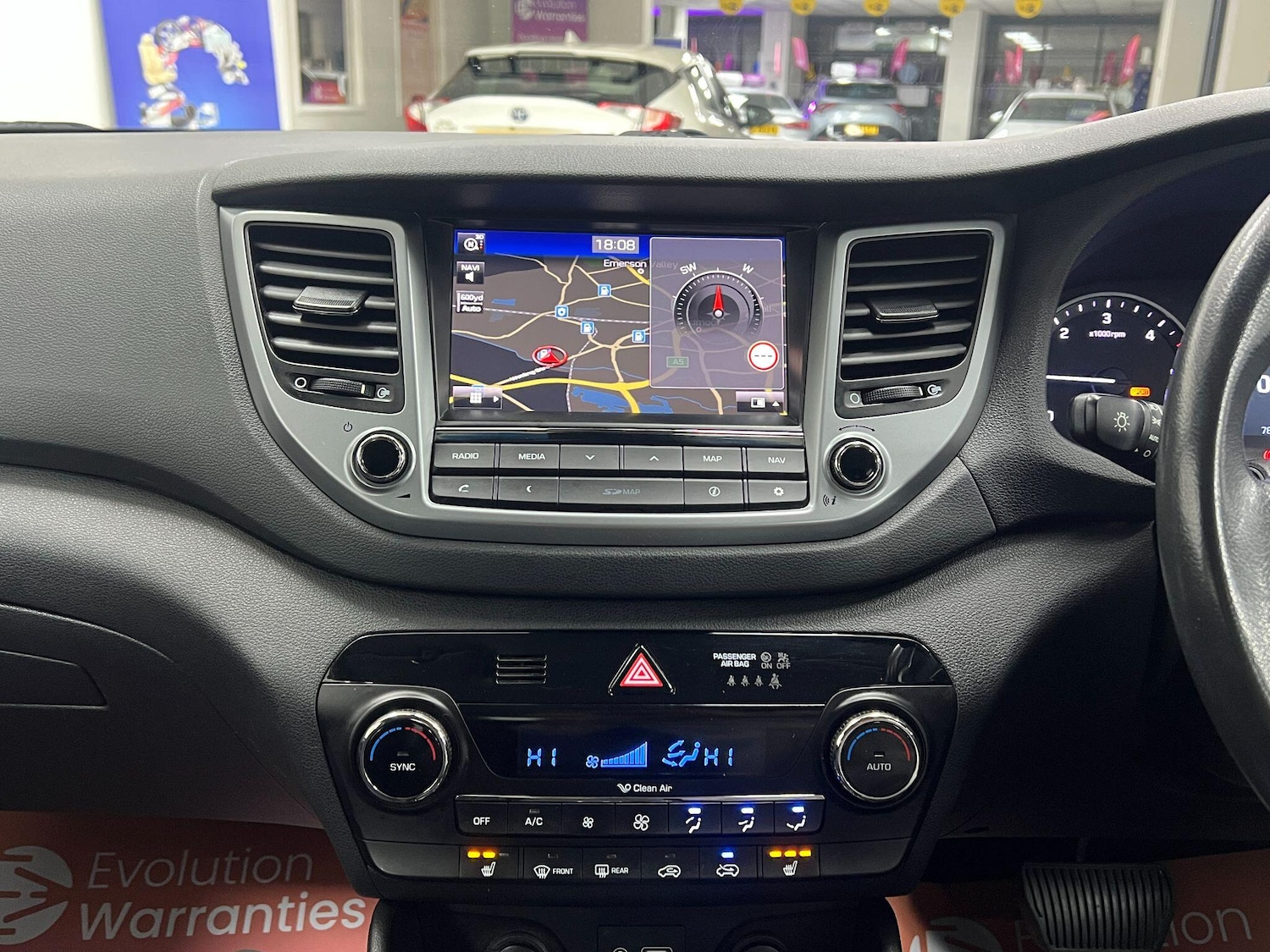 Used Hyundai TUCSON for sale - 77315141: Photo 43