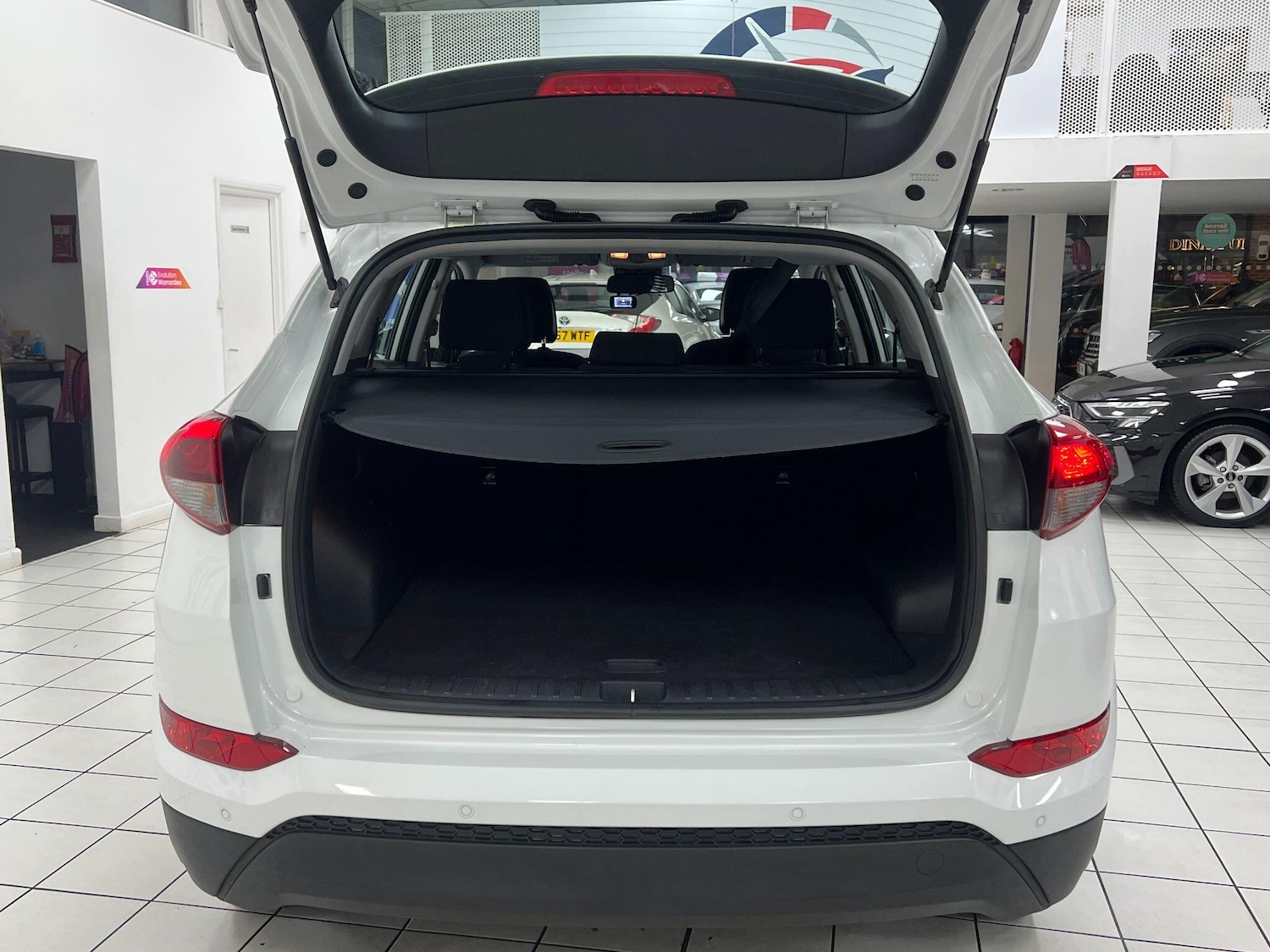 Used Hyundai TUCSON for sale - 77315141: Photo 65