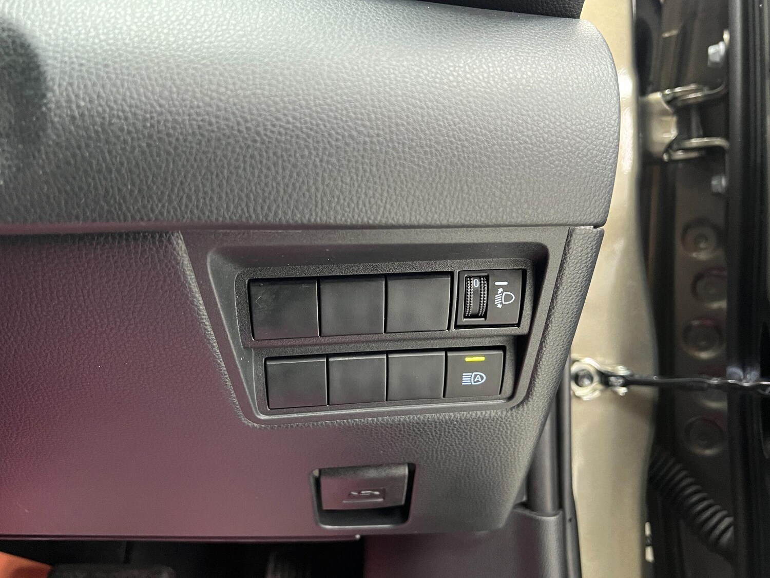 Used Toyota Yaris 2022 for sale - 76898557: Photo 25