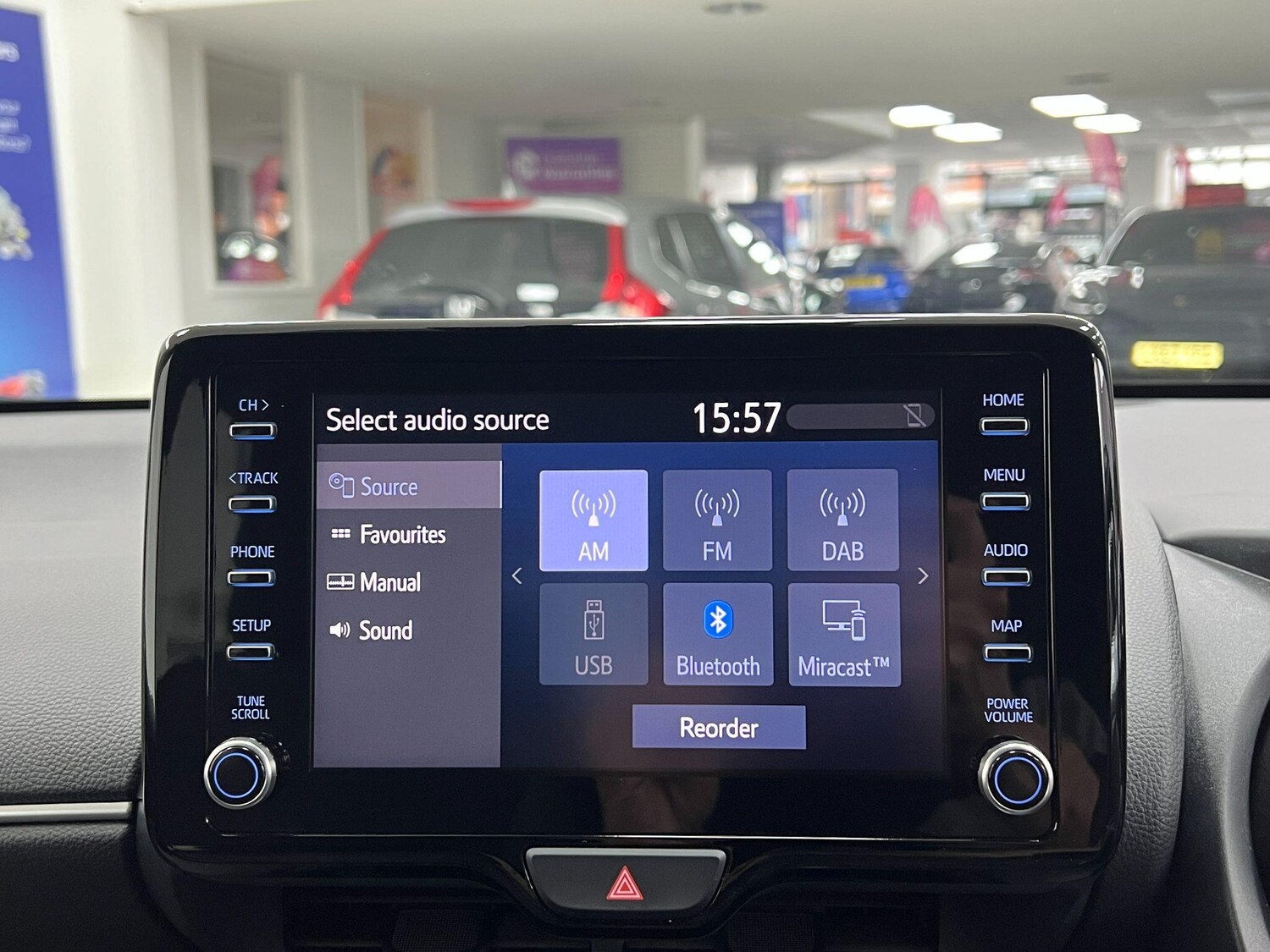 Used Toyota Yaris 2022 for sale - 76898557: Photo 44