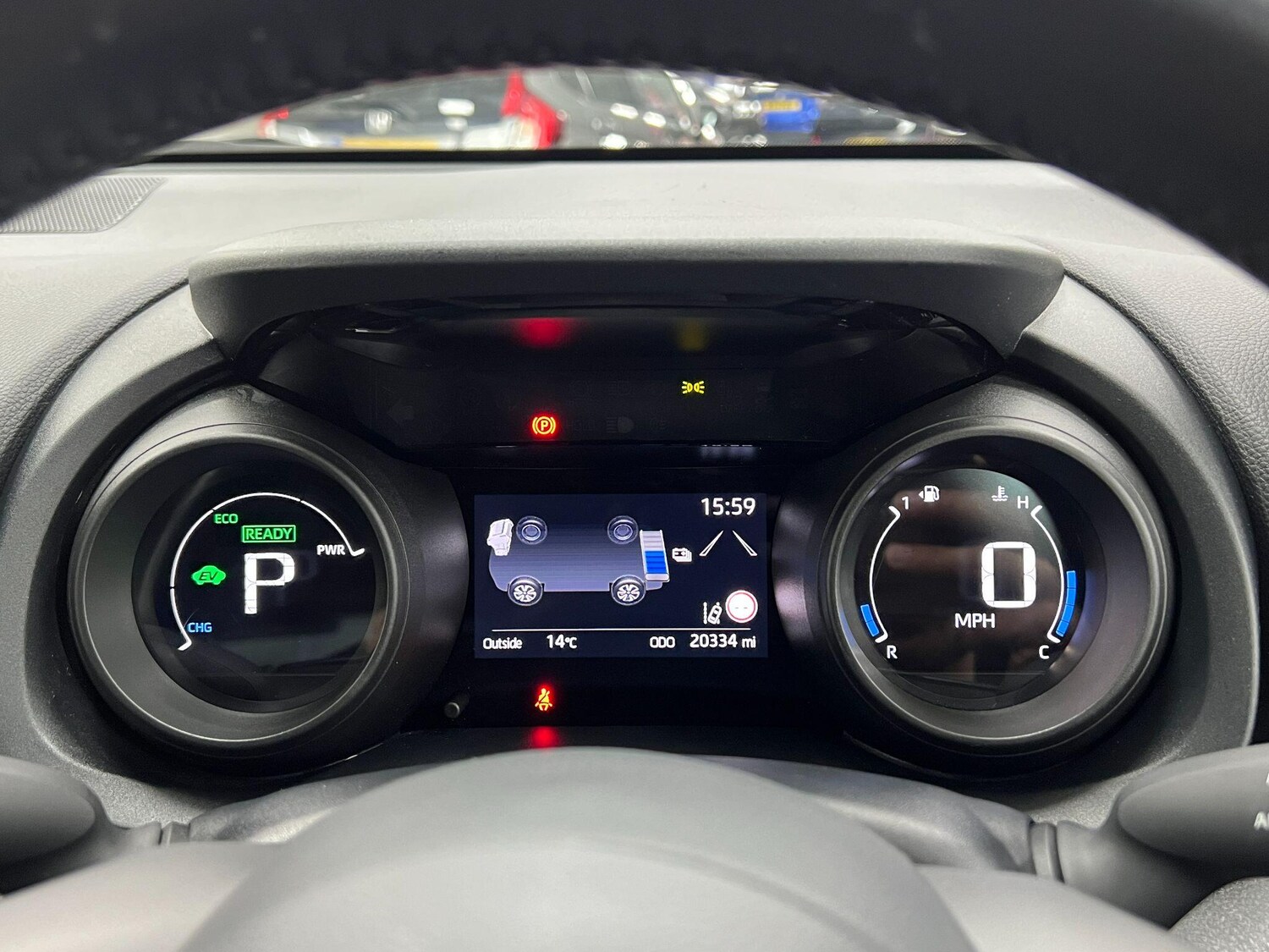 Used Toyota Yaris 2022 for sale - 76898557: Photo 64