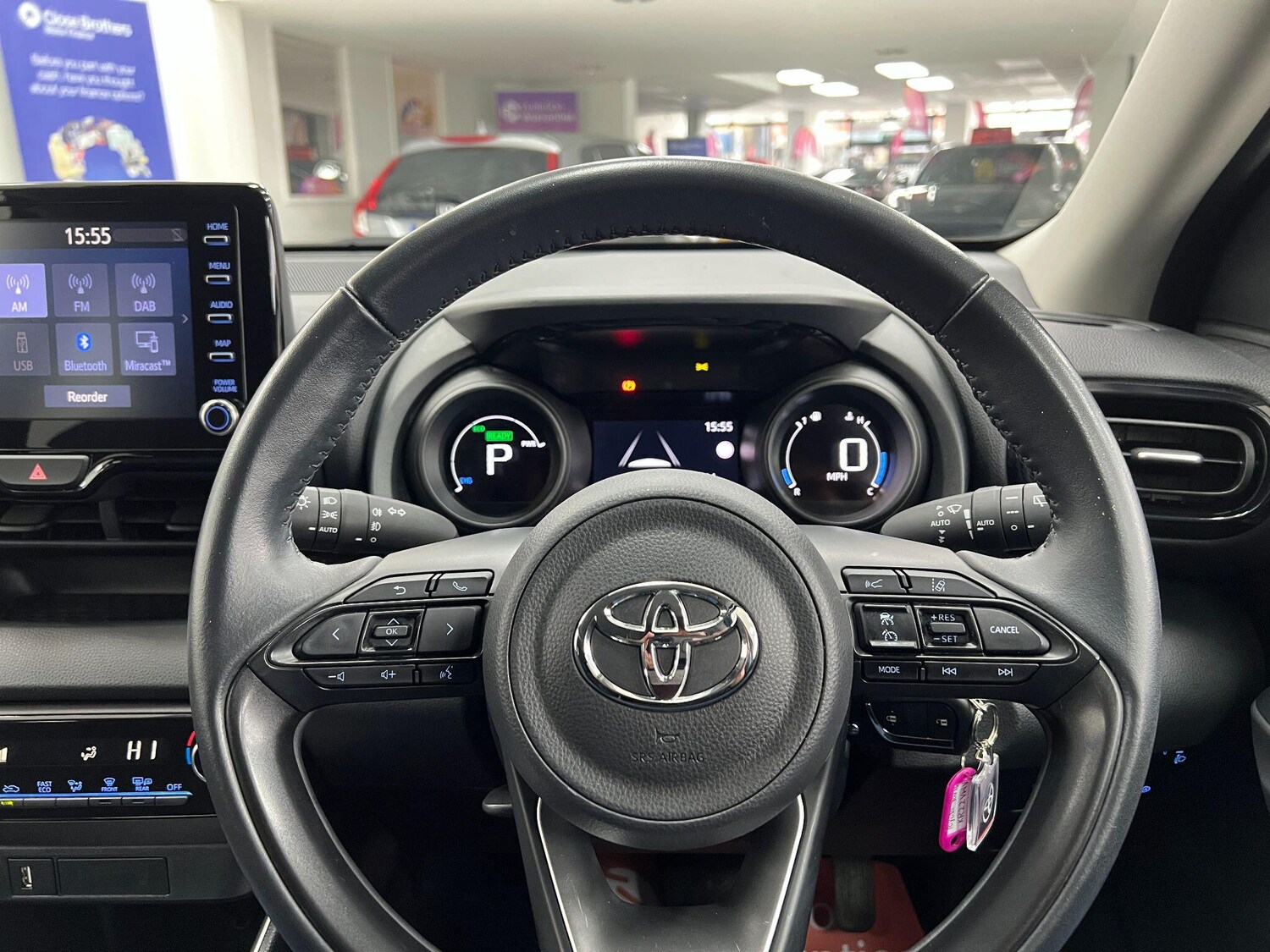 Used Toyota Yaris 2022 for sale - 76898557: Photo 75