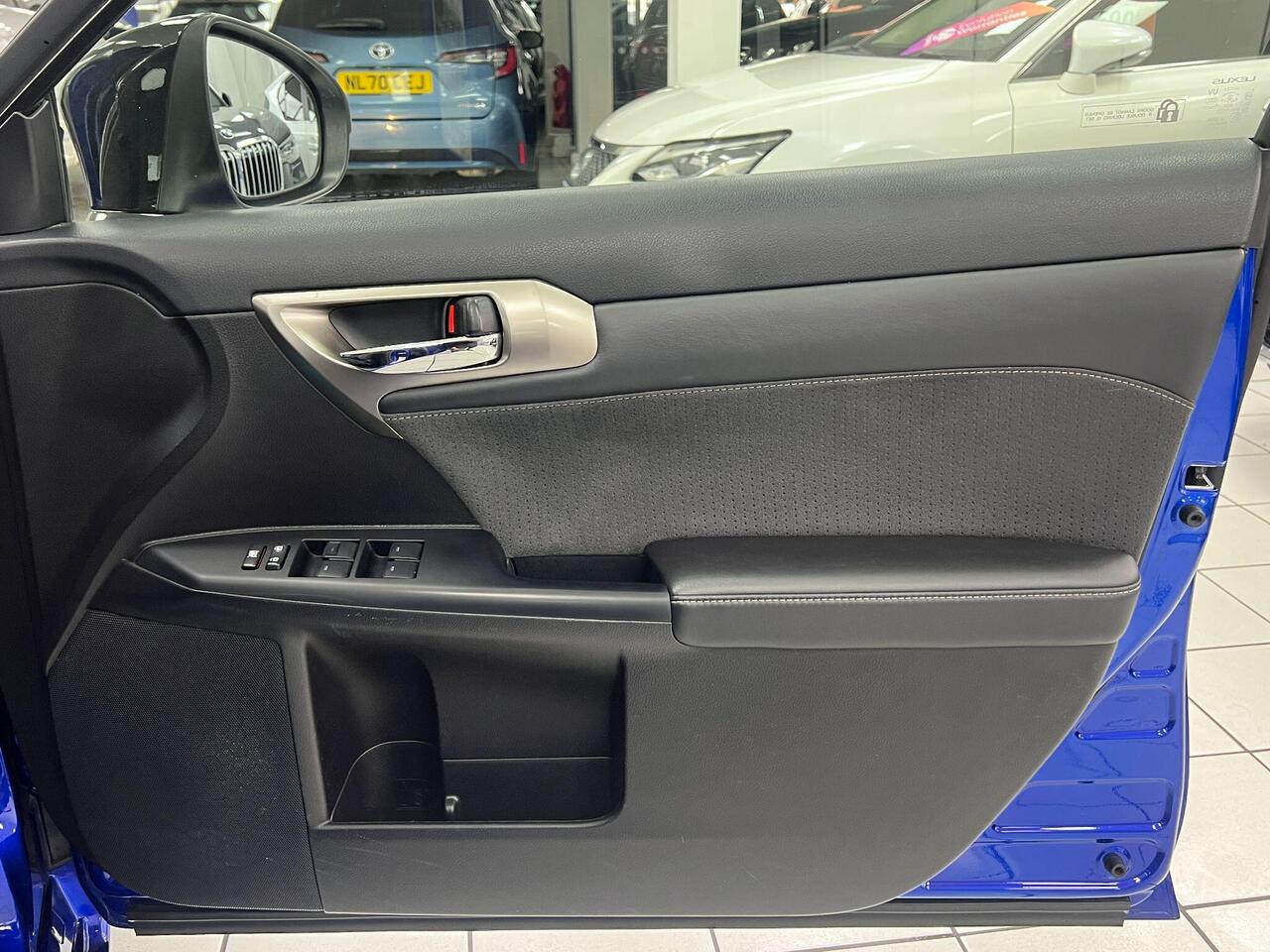 Used Lexus CT 2018 for sale - 77743861: Photo 34