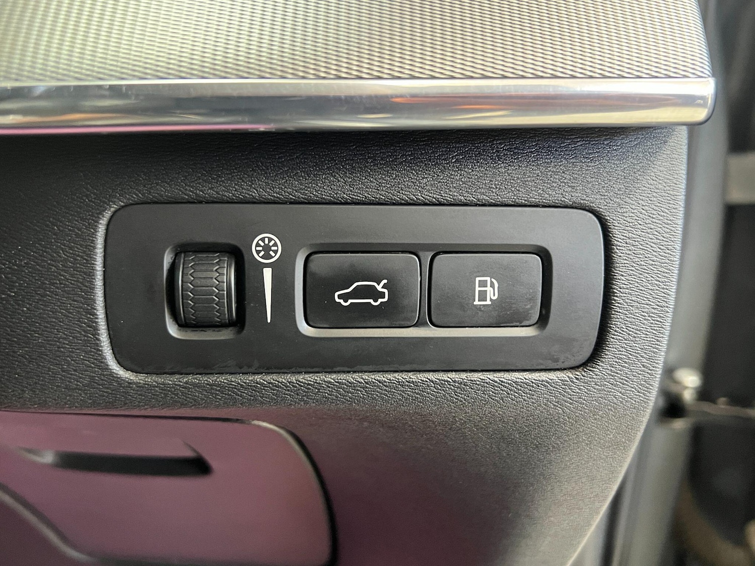 Used Volvo XC90 2017 for sale - 77060322: Photo 33