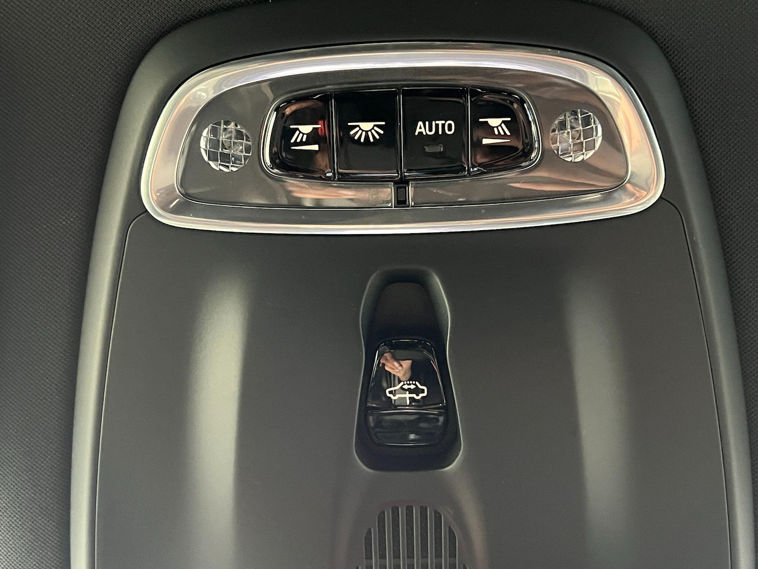 Used Volvo XC90 2017 for sale - 77060322: Photo 38