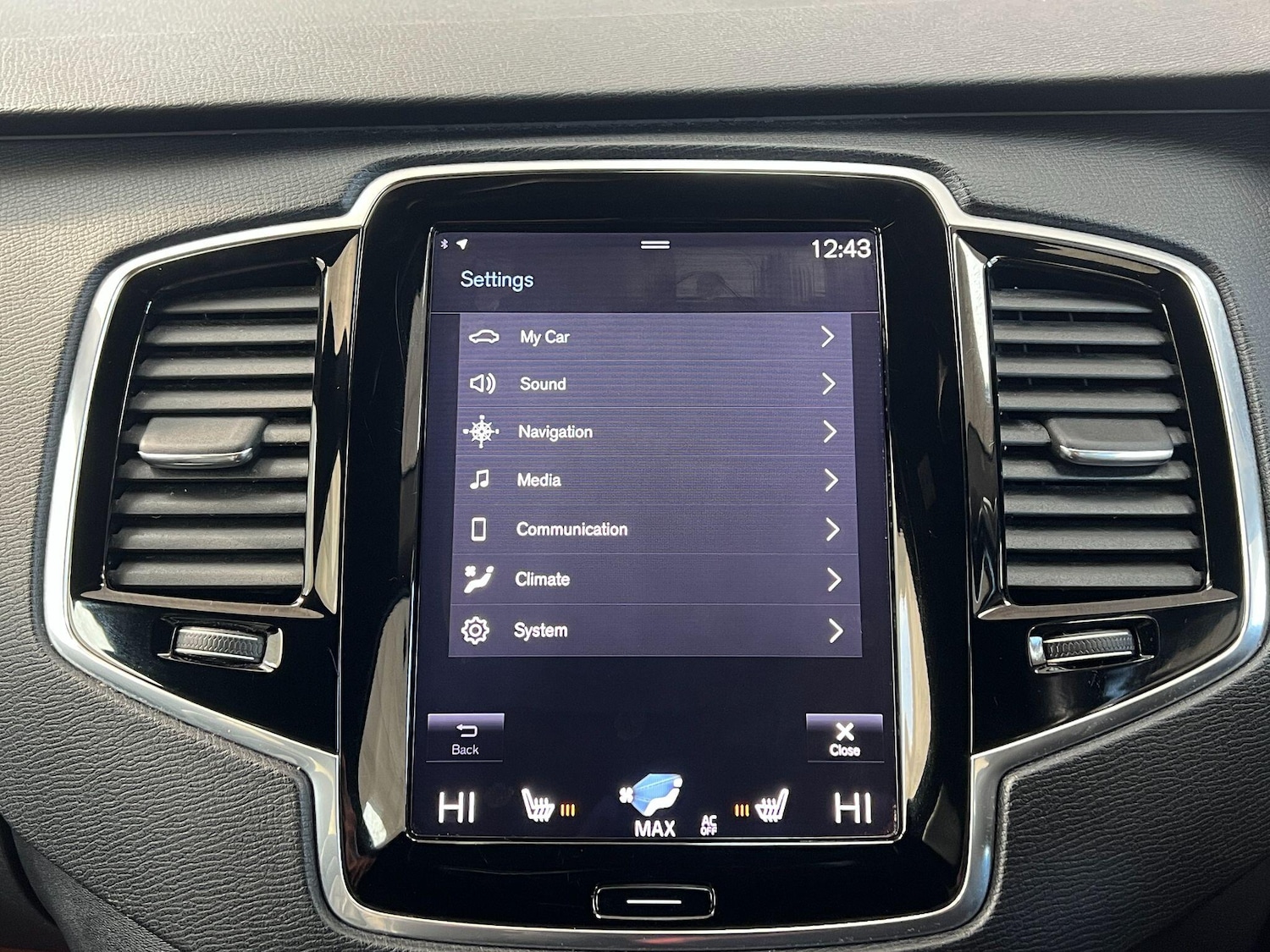 Used Volvo XC90 2017 for sale - 77060322: Photo 64