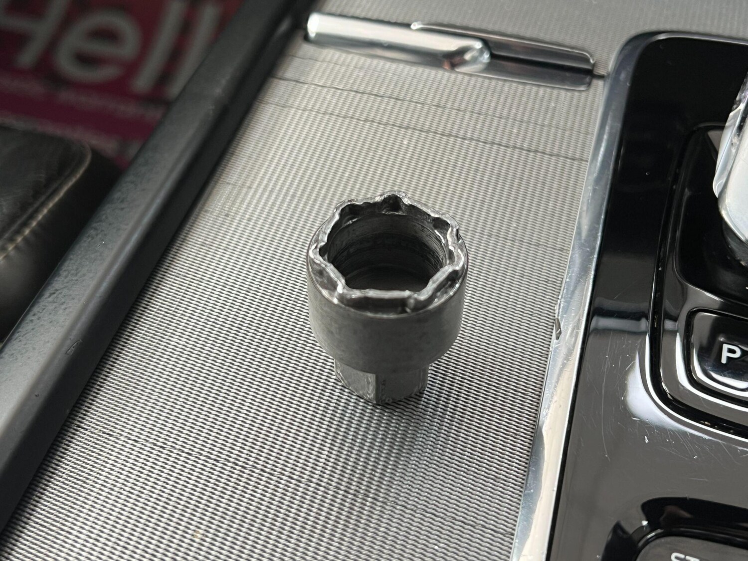 Used Volvo XC90 2017 for sale - 77060322: Photo 97