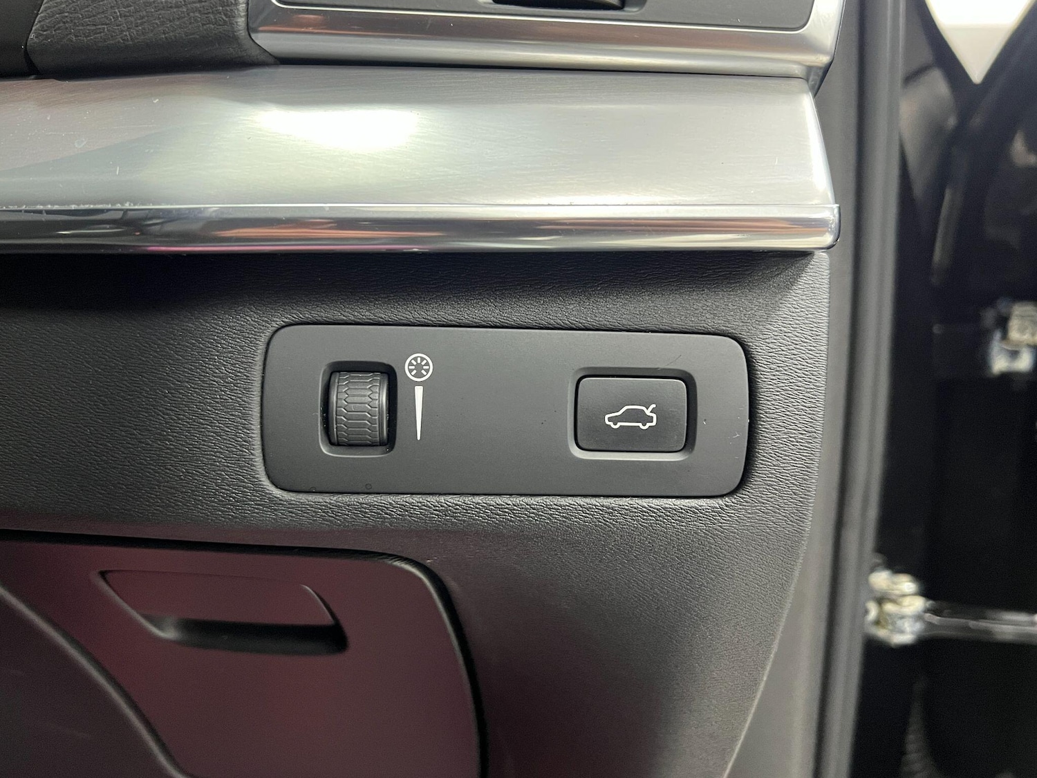 Used Volvo XC90 2016 for sale - 76976861: Photo 33