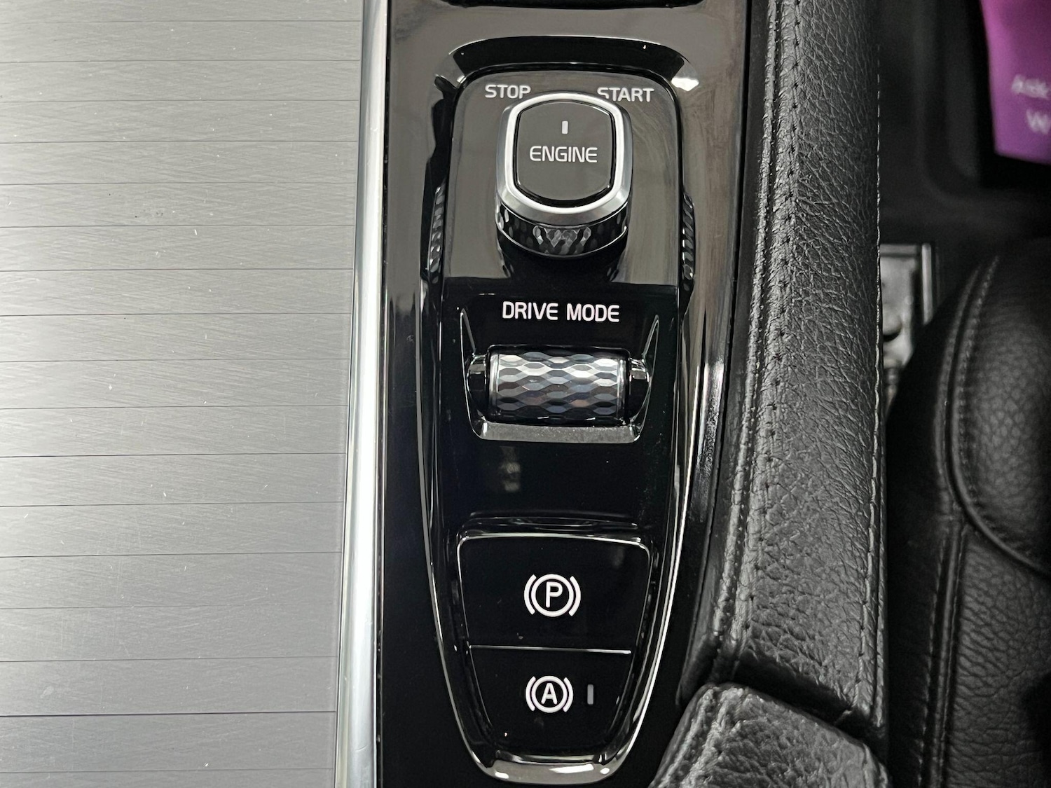 Used Volvo XC90 2016 for sale - 76976861: Photo 38