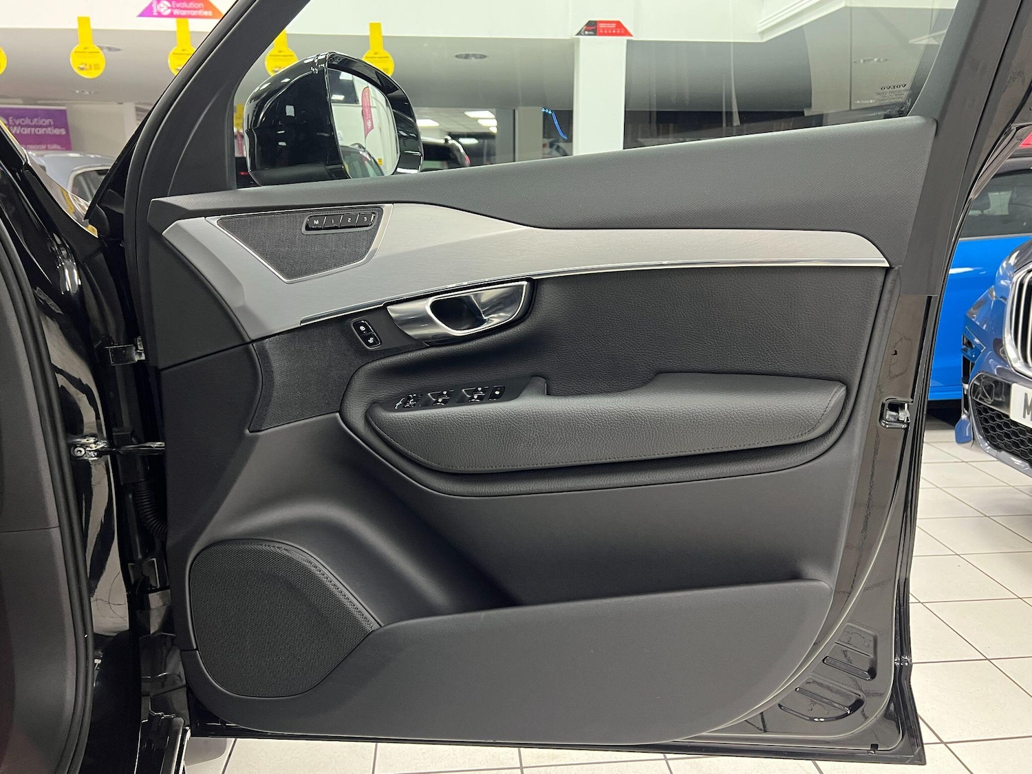 Used Volvo XC90 2016 for sale - 76976861: Photo 44