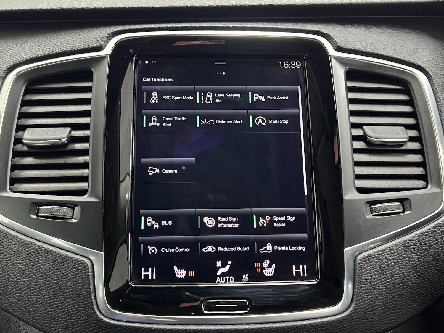 Used Volvo XC90 2016 for sale - 76976861: Photo 59