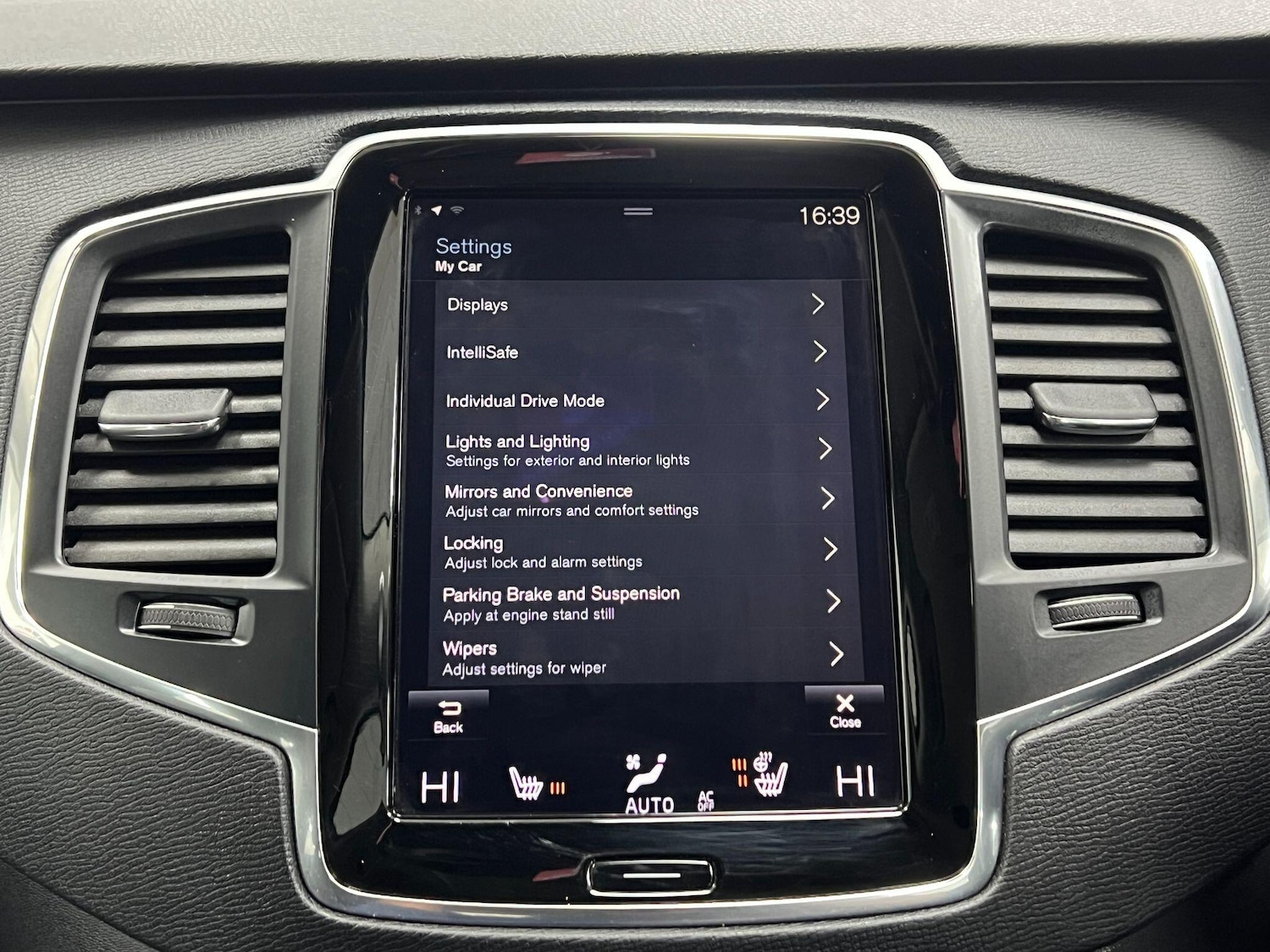 Used Volvo XC90 2016 for sale - 76976861: Photo 64