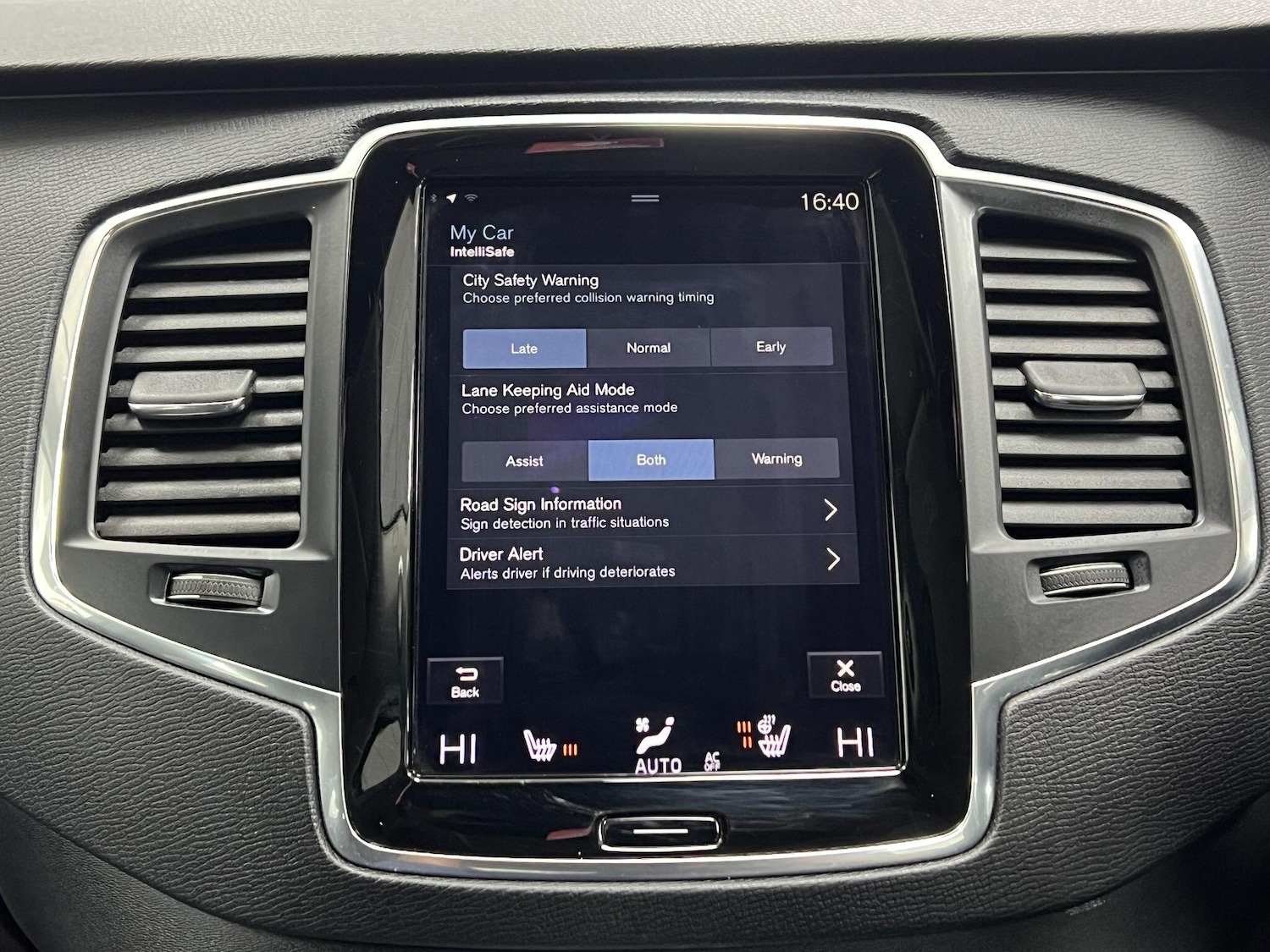 Used Volvo XC90 2016 for sale - 76976861: Photo 71