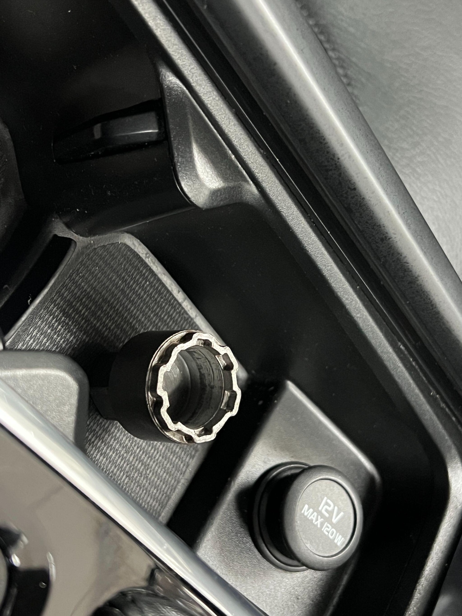 Used Volvo XC90 2016 for sale - 76976861: Photo 96