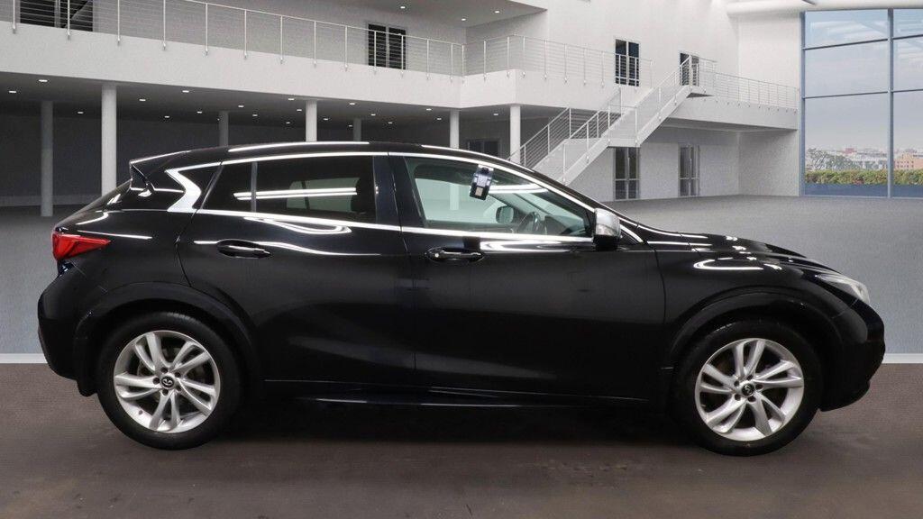 Used Infiniti Q30 2018 for sale - 76898198: Photo 9