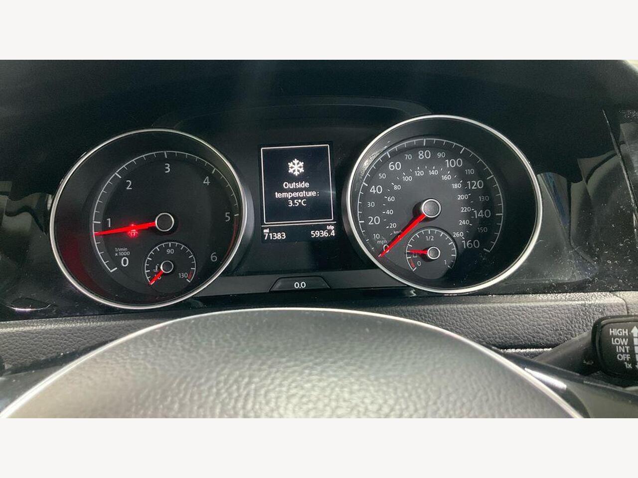 Used Volkswagen Golf 2016 for sale - 77743902: Photo 17