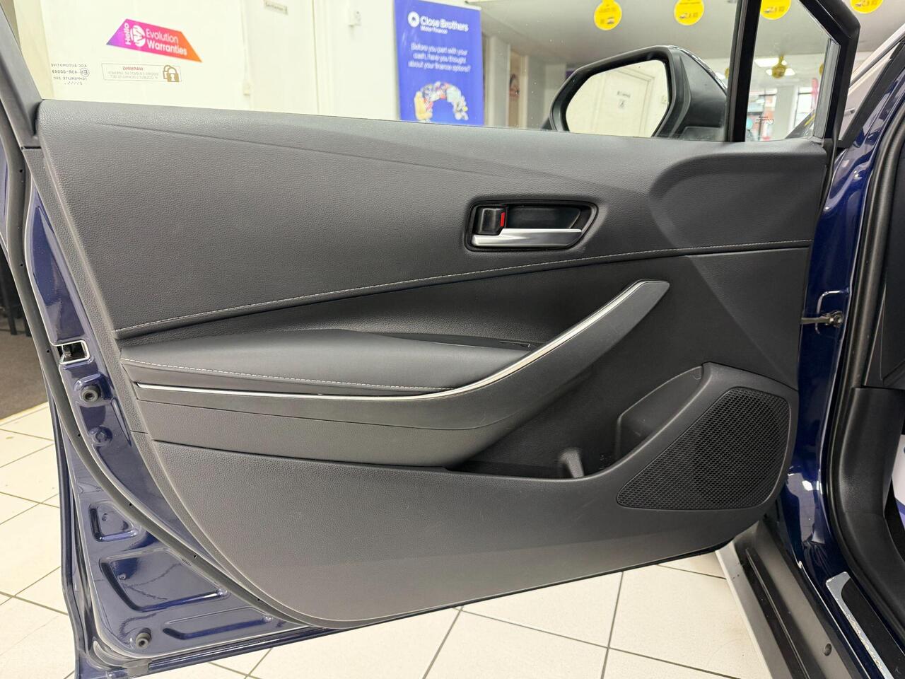 Used Toyota Corolla 2023 for sale - 77743933: Photo 30