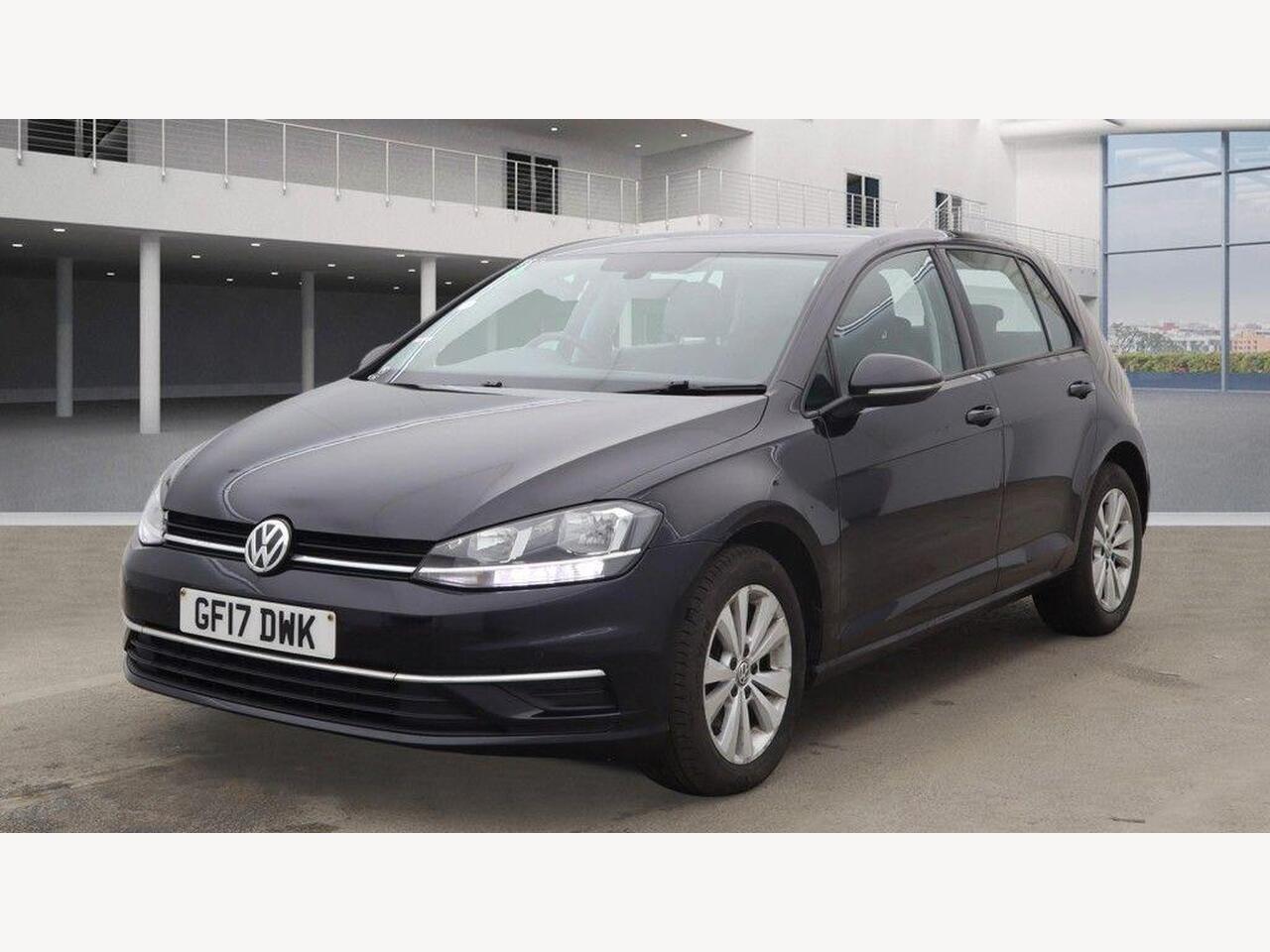 Used Volkswagen Golf 2017 for sale - 77743908: Photo 3