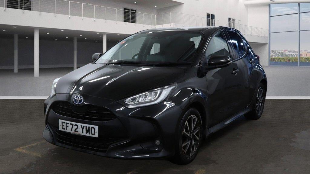 Used Toyota Yaris 2023 for sale - 77279490: Photo 3