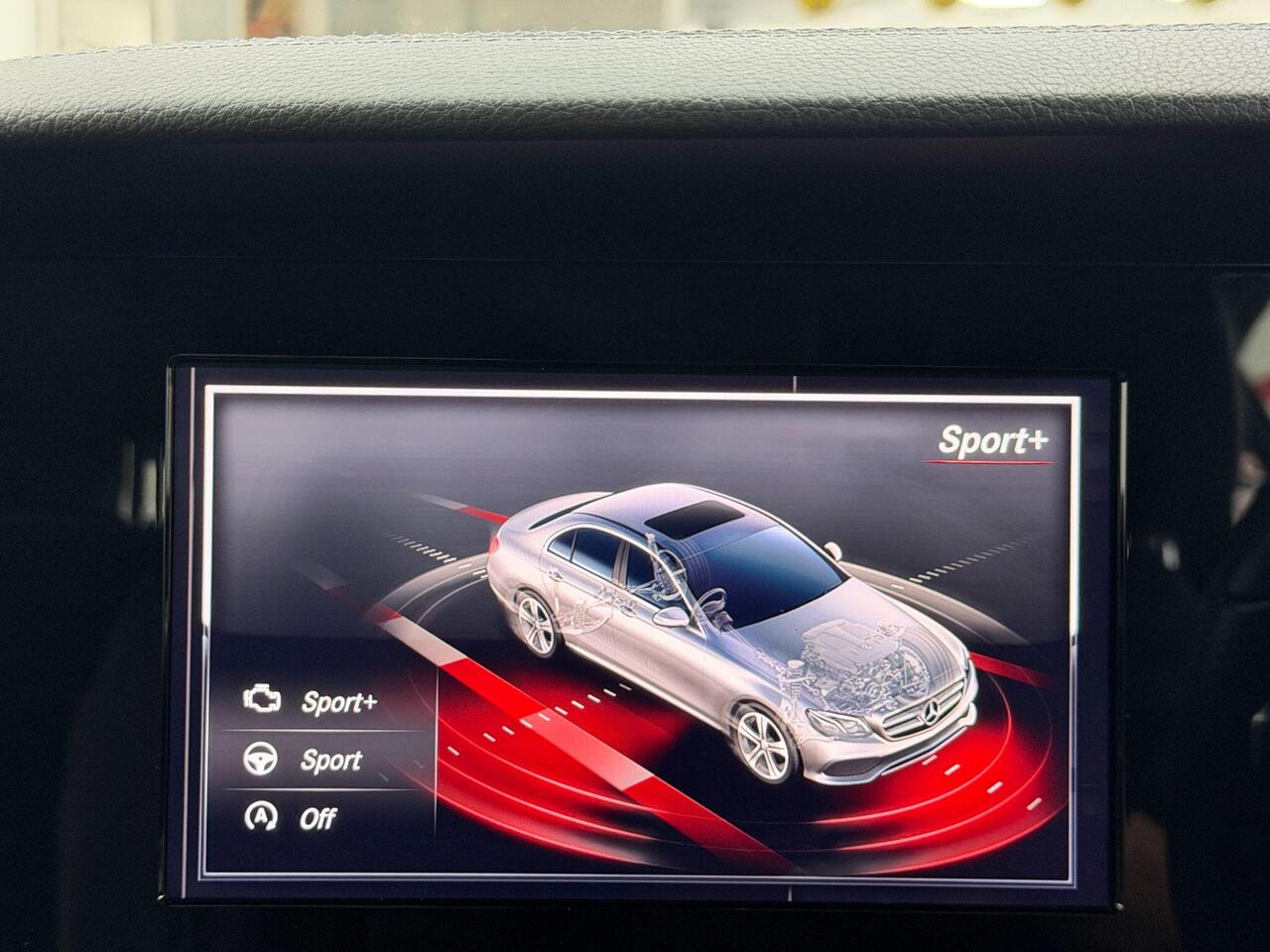 Used Mercedes-Benz E Class 2016 for sale - 78008910: Photo 77