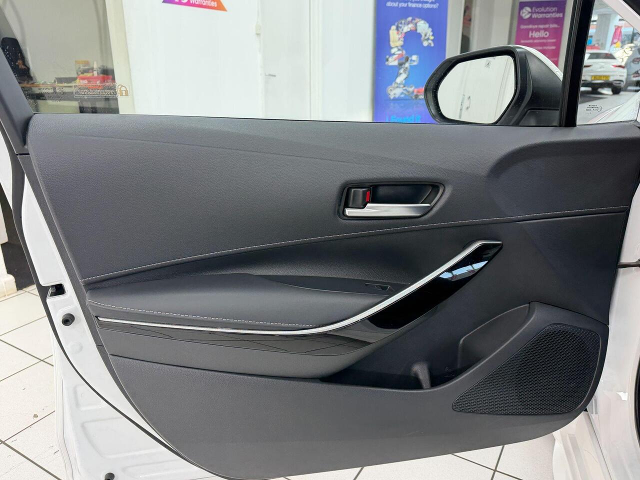 Used Toyota Corolla 2023 for sale - 77743921: Photo 29