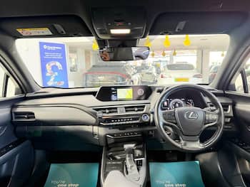 Used Lexus UX 2019 for sale - 79768115: Photo