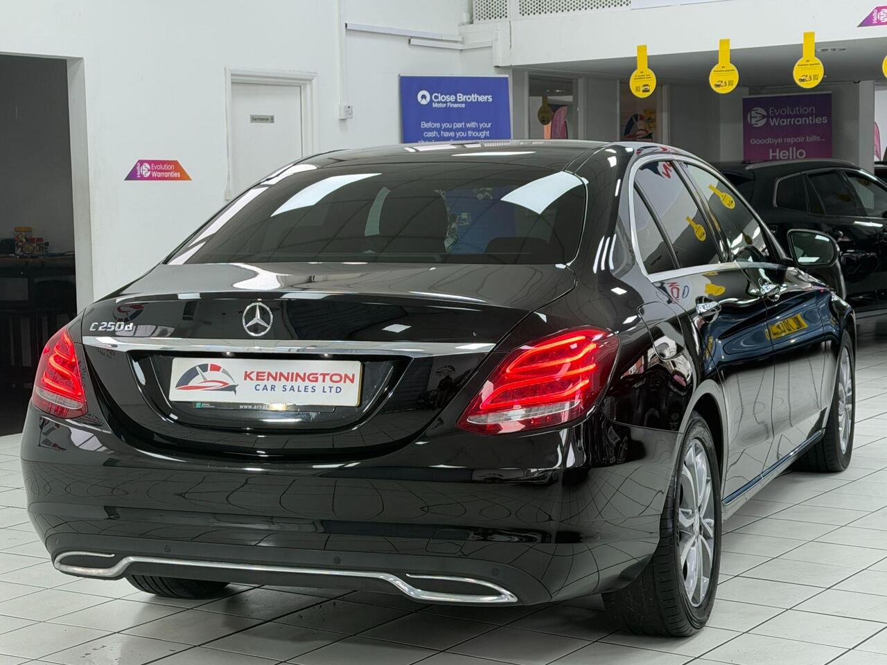 Used Mercedes-Benz C Class 2016 for sale - 77743930: Photo 17