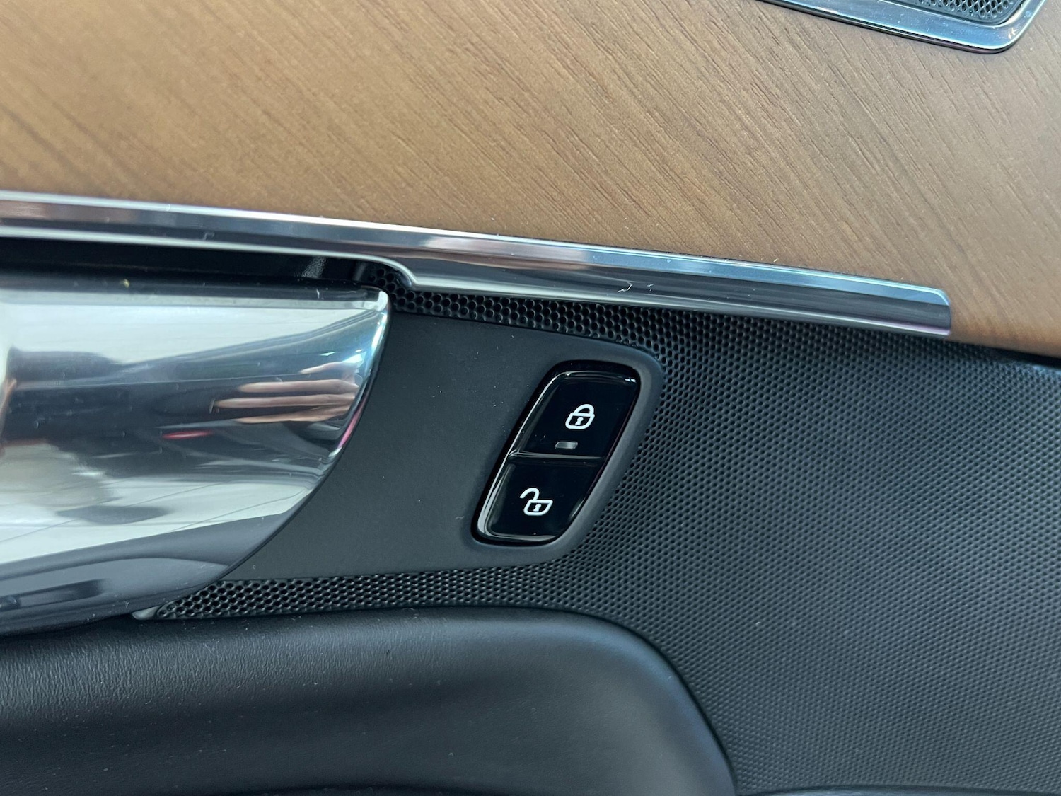 Used Volvo XC90 2016 for sale - 77015916: Photo 27