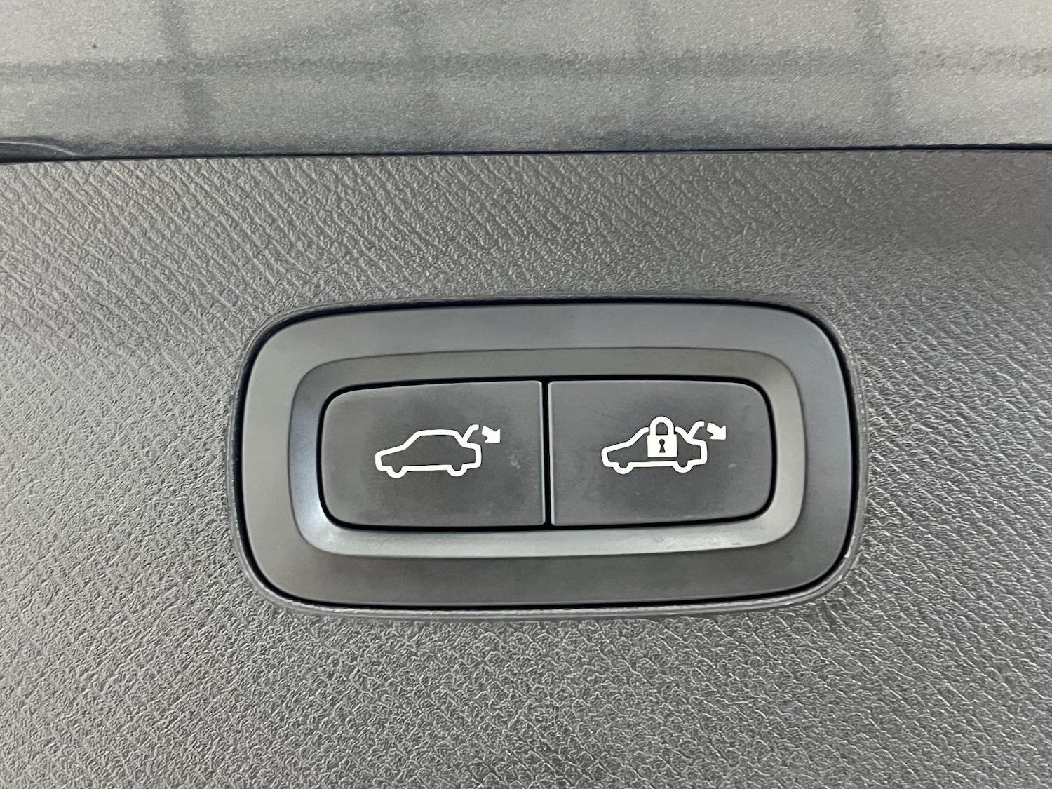 Used Volvo XC90 2016 for sale - 77015916: Photo 29