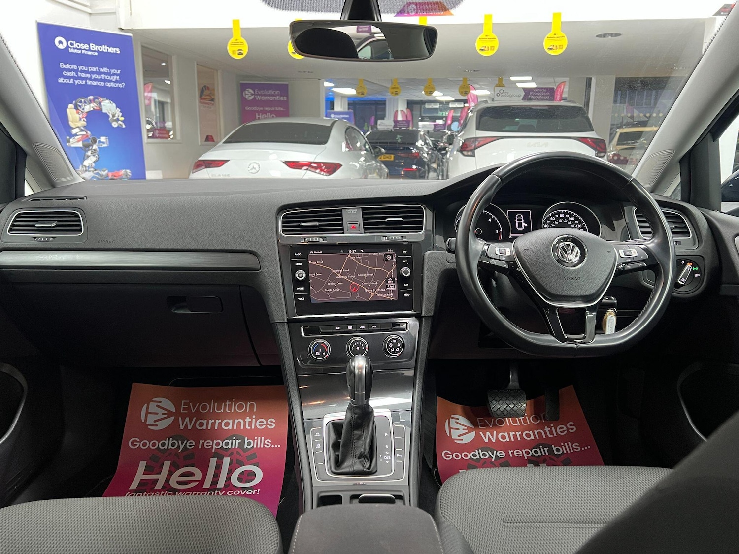 Used Volkswagen Golf 2018 for sale - 77040838: Photo 2