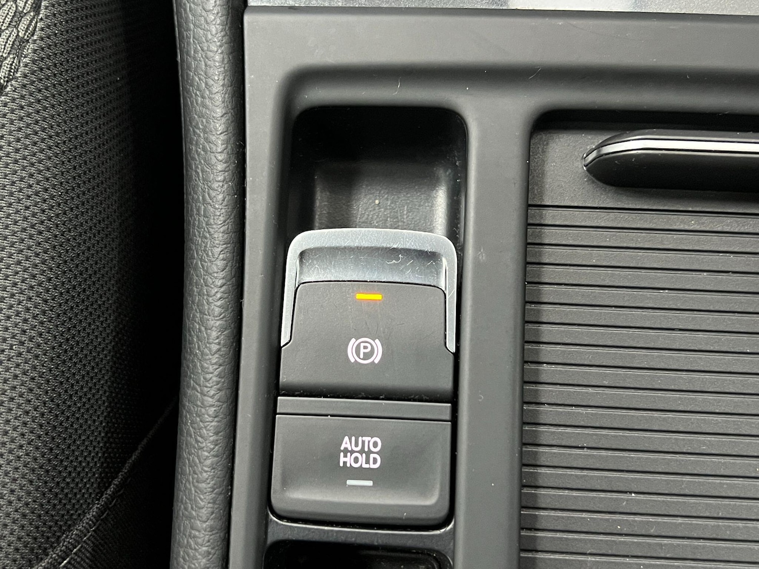 Used Volkswagen Golf 2018 for sale - 77040838: Photo 33