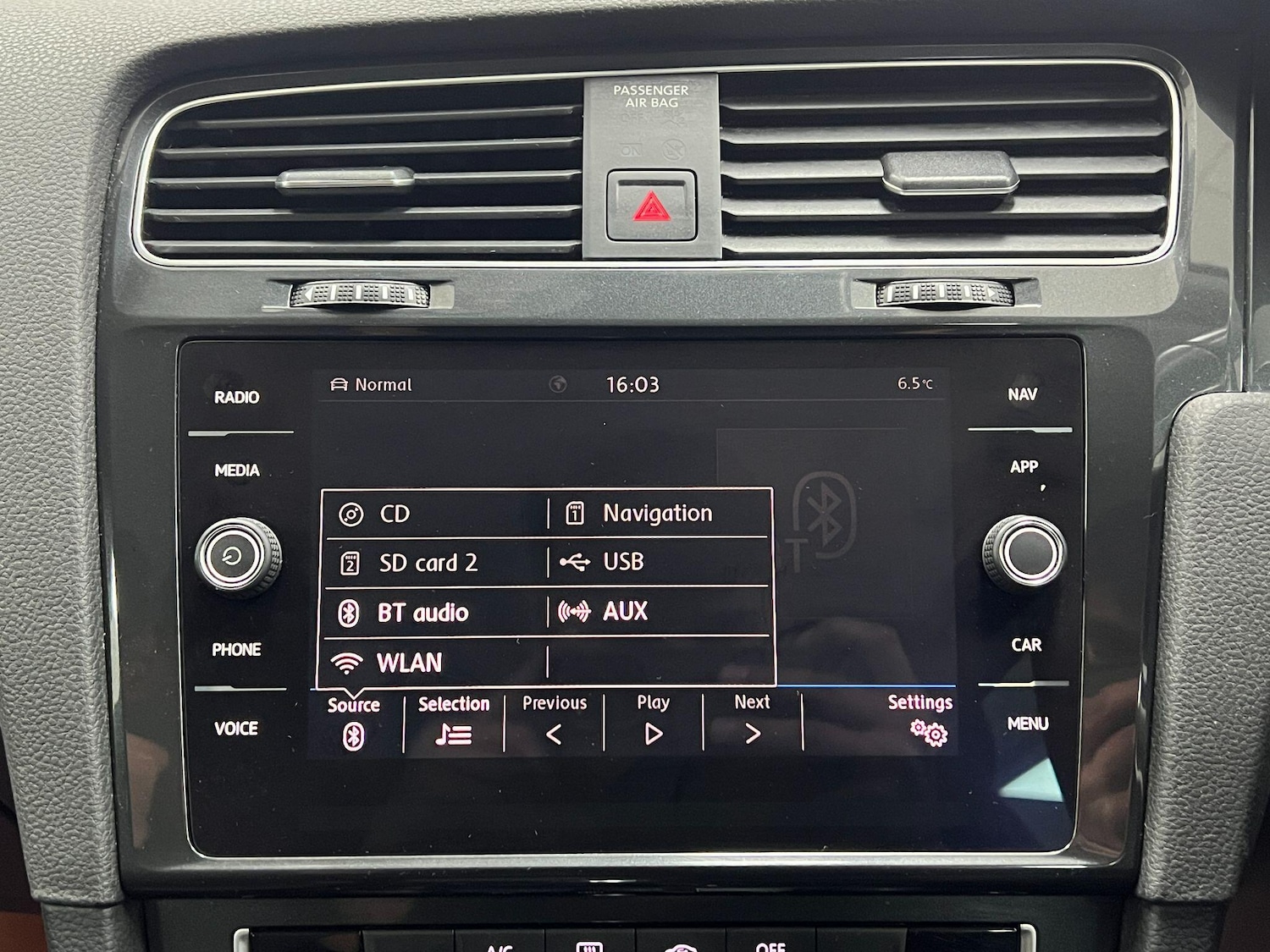 Used Volkswagen Golf 2018 for sale - 77040838: Photo 49