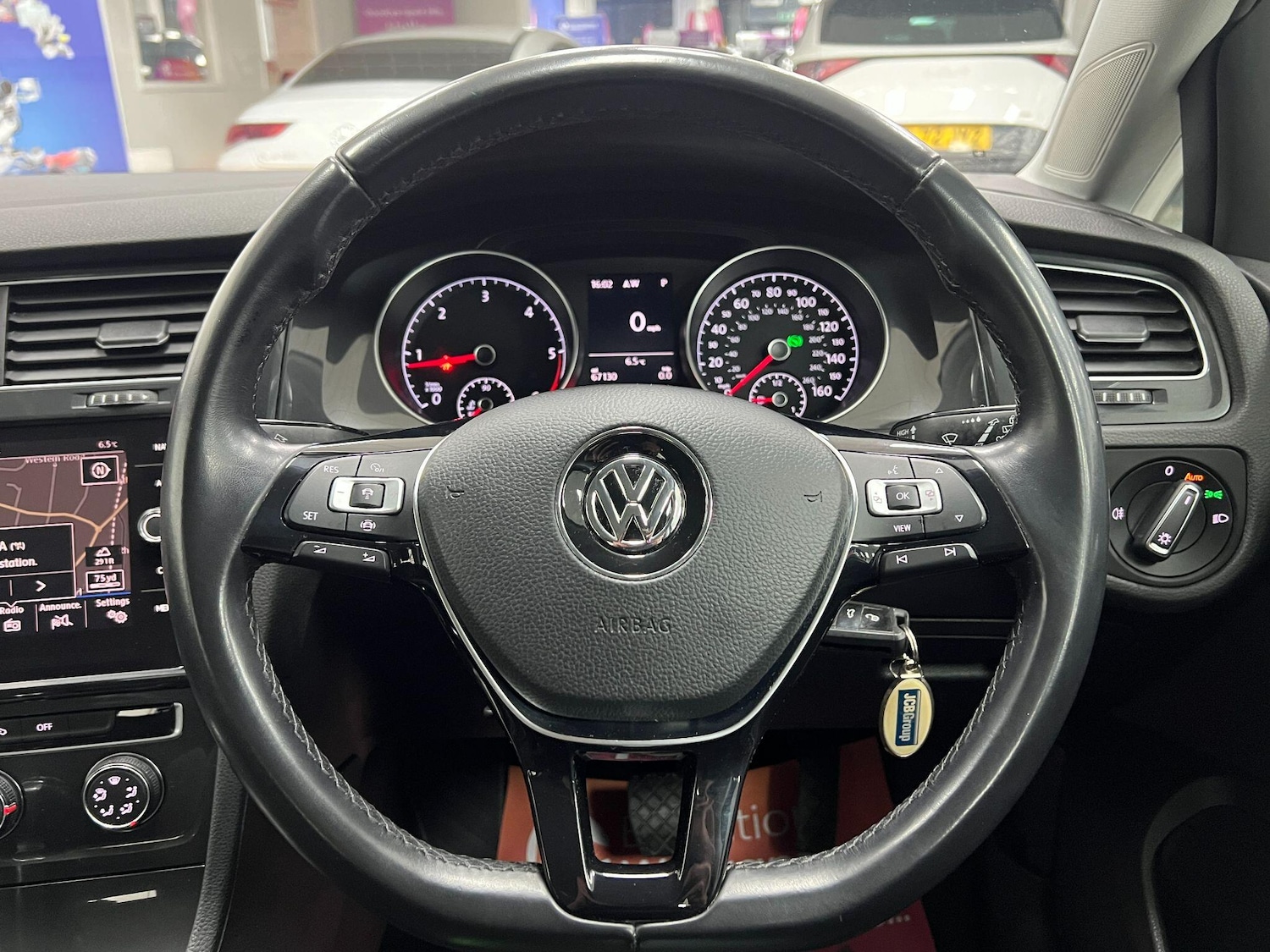 Used Volkswagen Golf 2018 for sale - 77040838: Photo 70