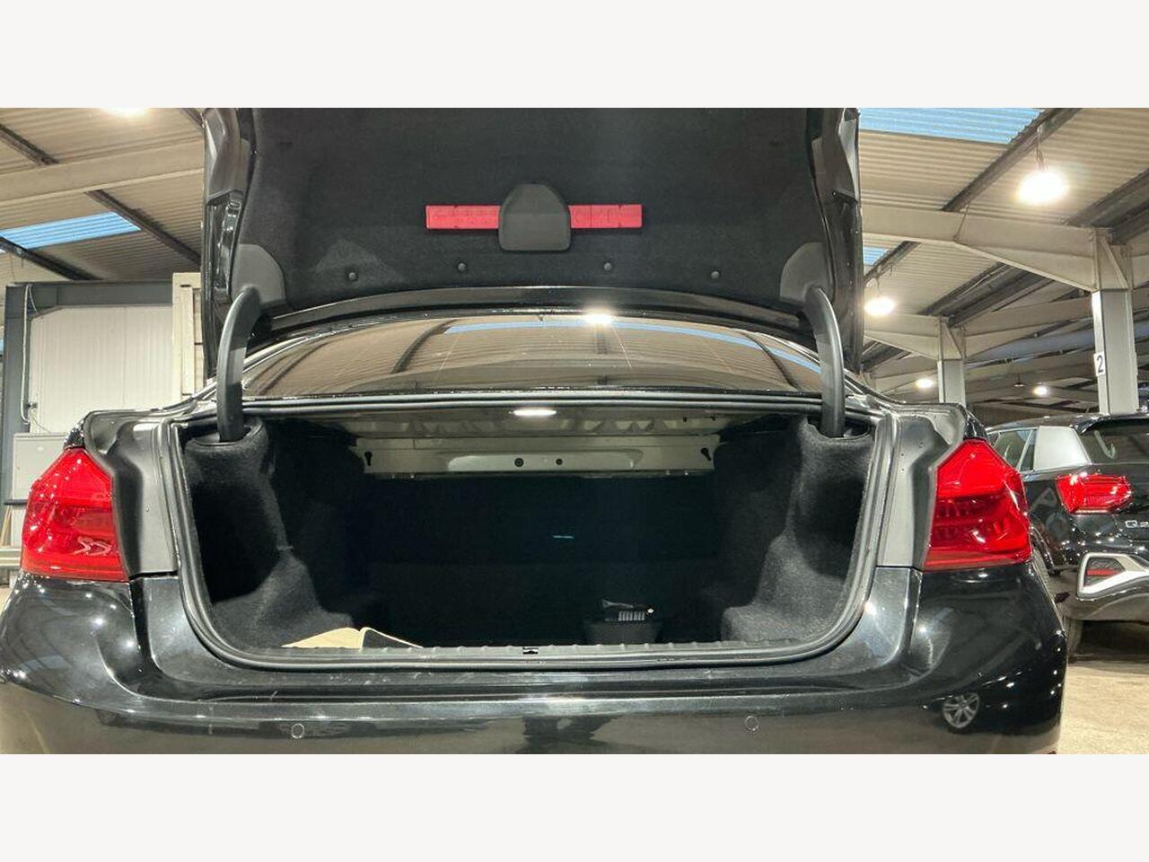 Used BMW 5 Series 2017 for sale - 77743889: Photo 17