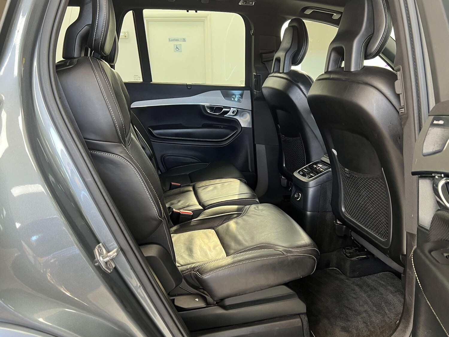 Used Volvo XC90 2017 for sale - 76899405: Photo 24