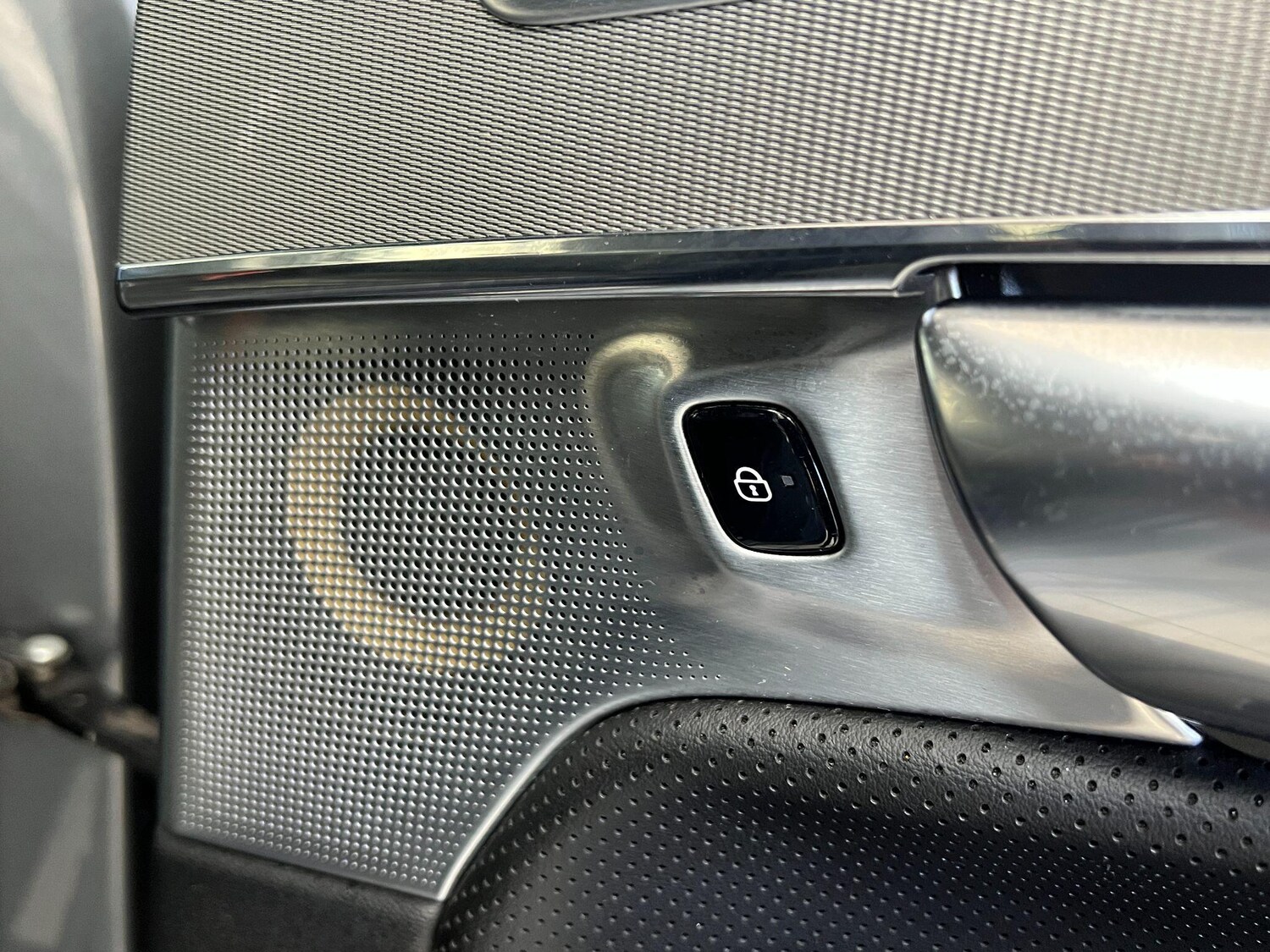 Used Volvo XC90 2017 for sale - 76899405: Photo 28