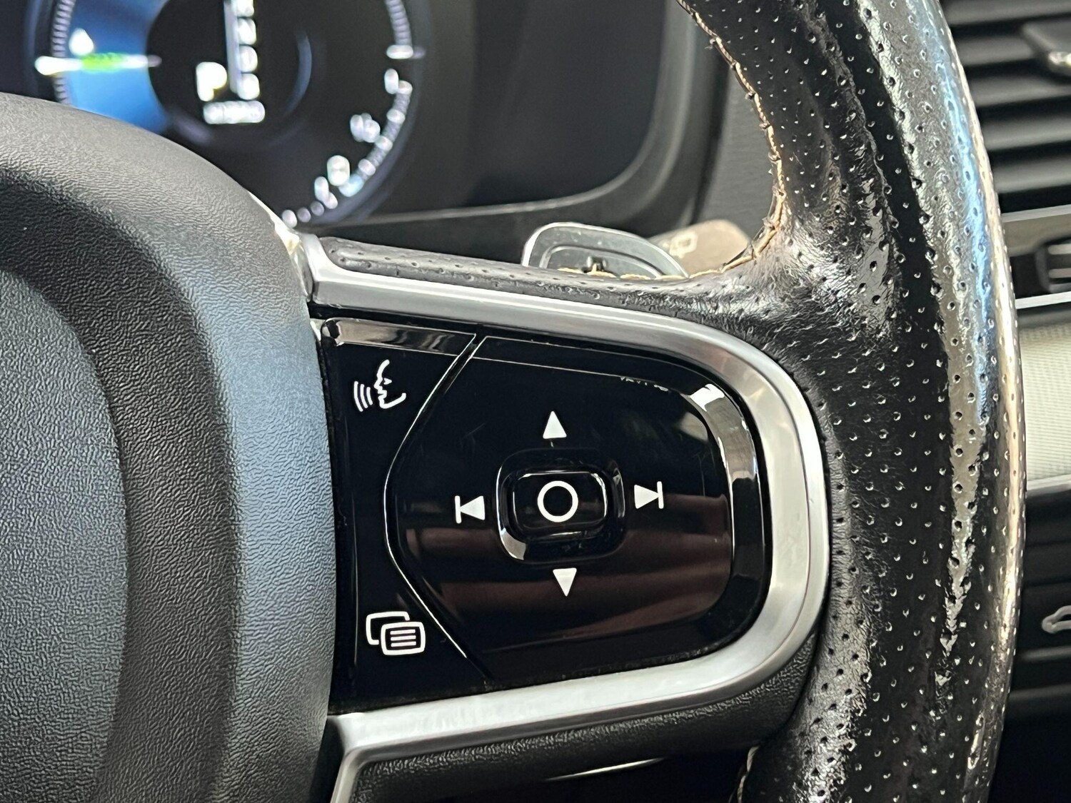 Used Volvo XC90 2017 for sale - 76899405: Photo 35