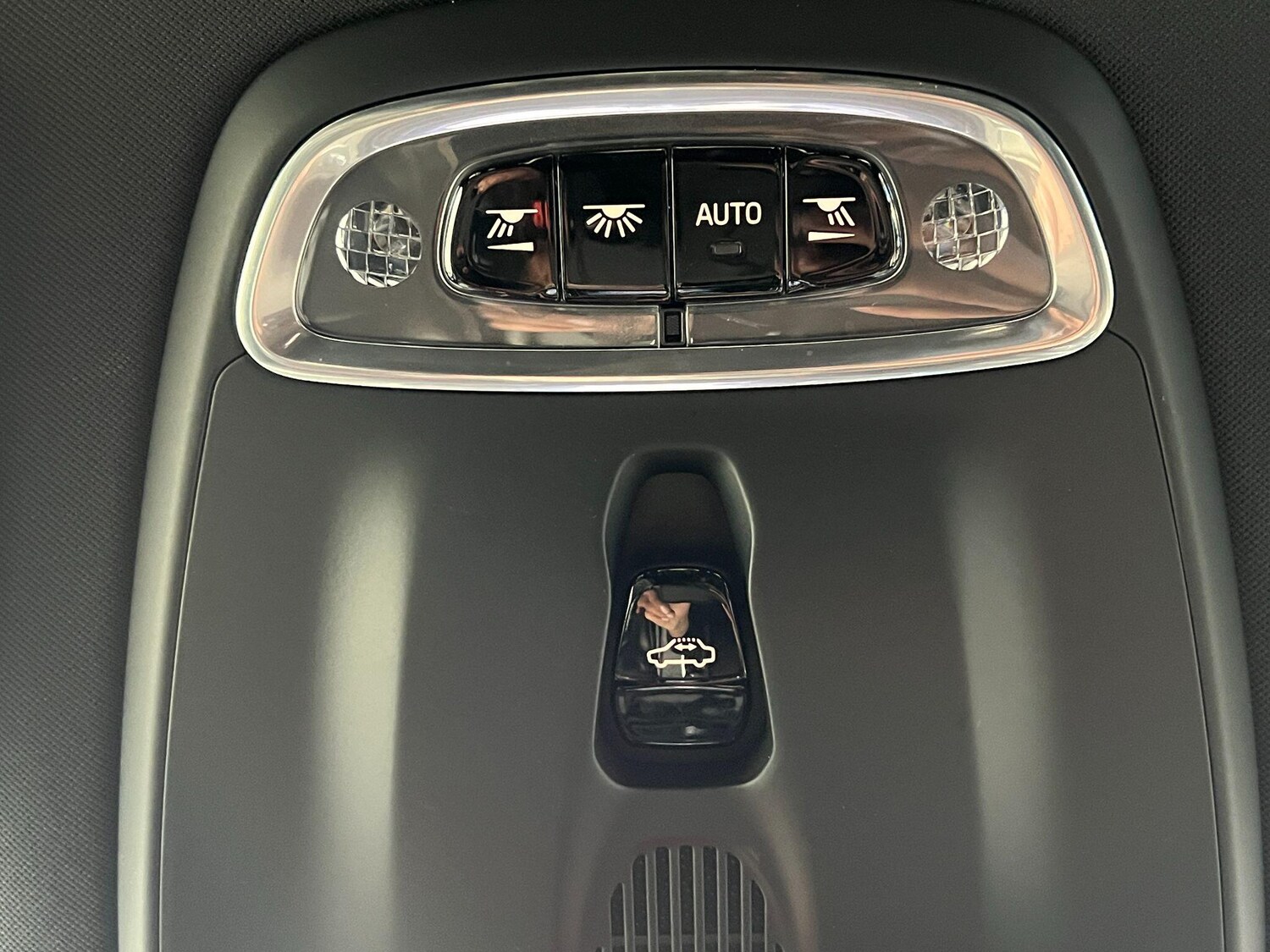 Used Volvo XC90 2017 for sale - 76899405: Photo 38