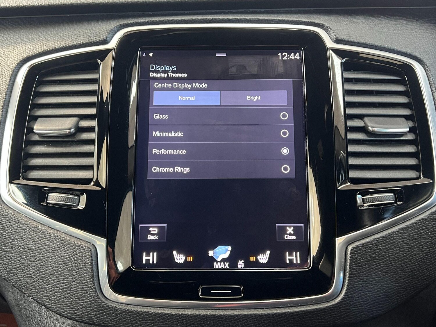 Used Volvo XC90 2017 for sale - 76899405: Photo 70